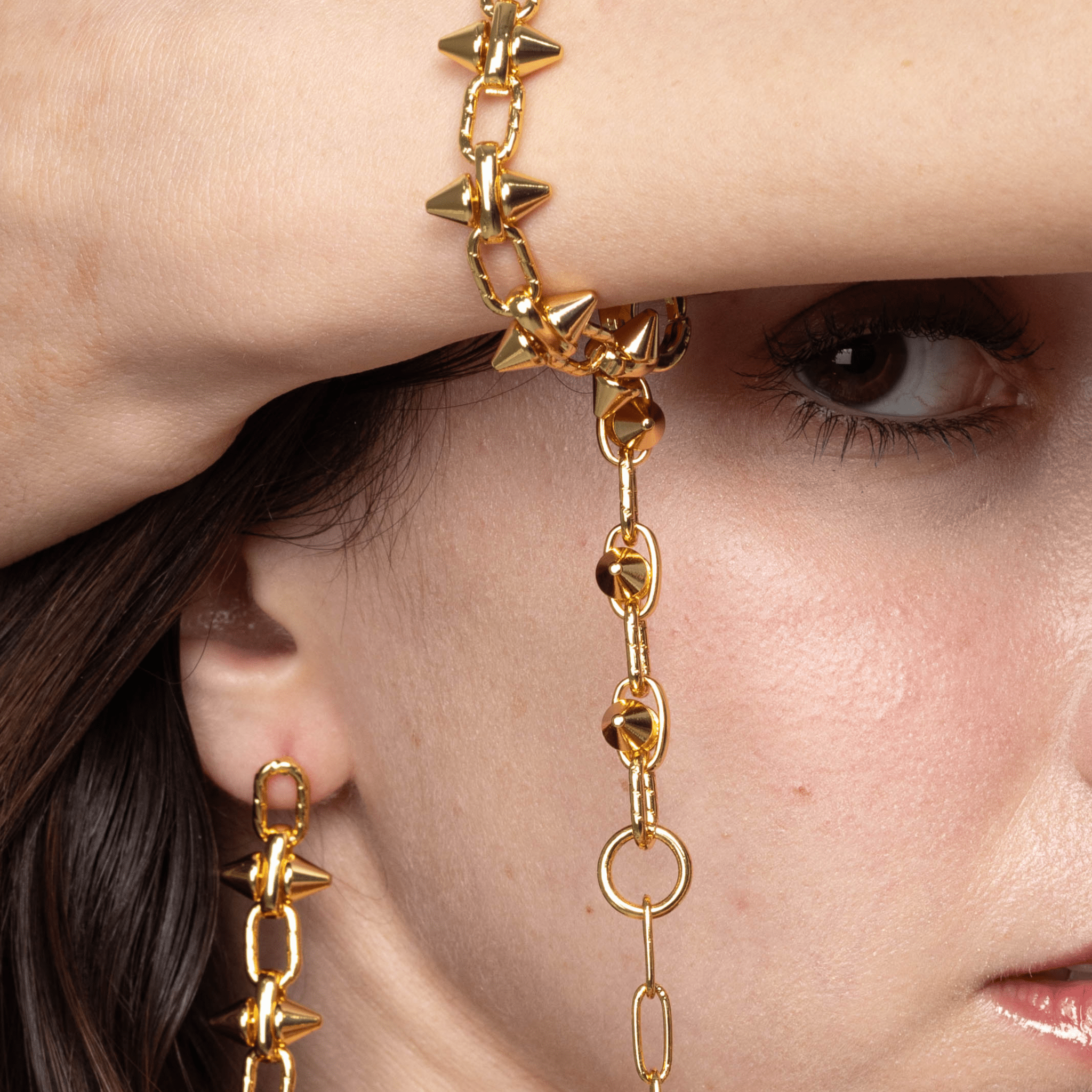 Lara & Ela | Madonna Gold Bracelet - Lara & Ela