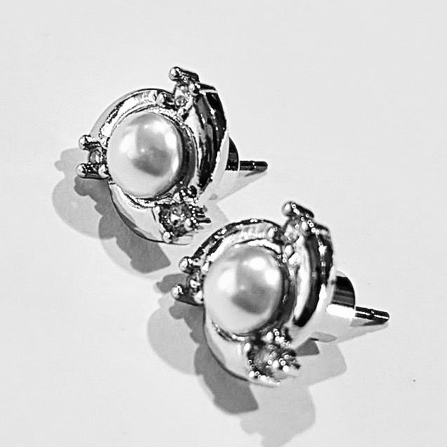 Lara & Ela | Meghan Earrings - Lara & Ela