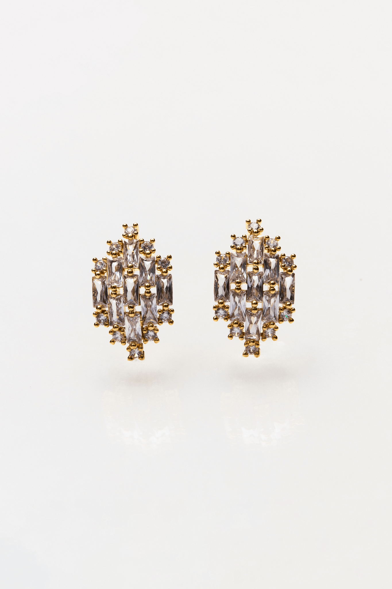 Lara & Ela | Mini Chandelier Earrings - Lara & Ela