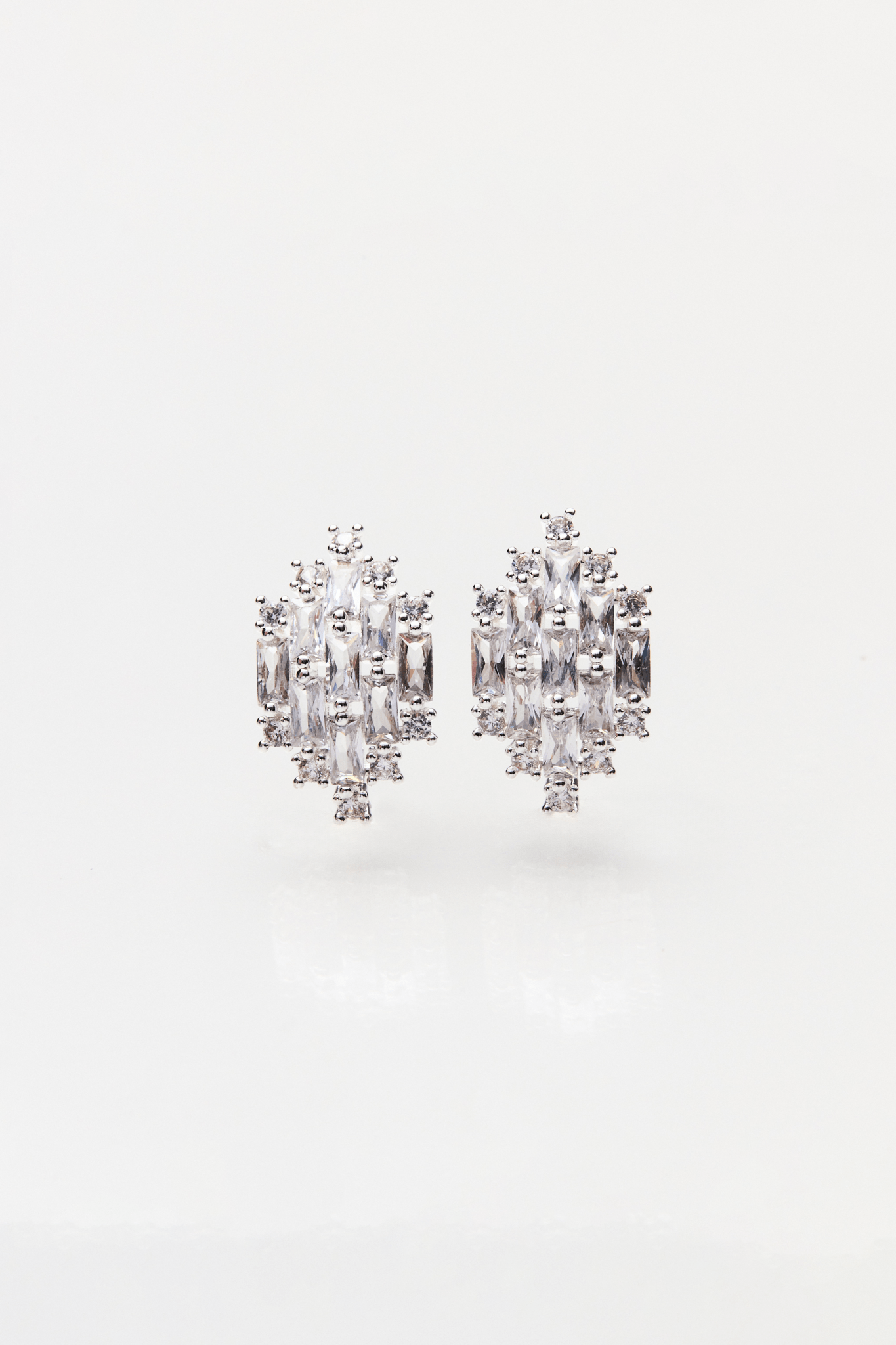 Lara & Ela | Mini Chandelier Earrings - Lara & Ela
