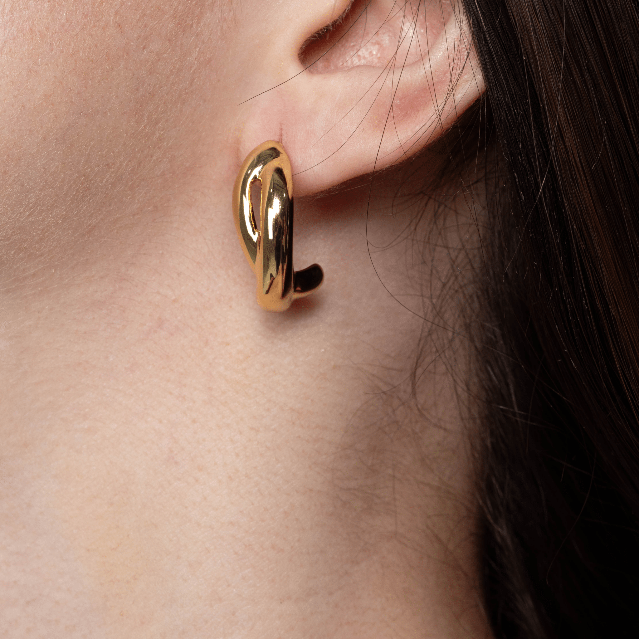 Lara & Ela | Niki Gold Earrings - Lara & Ela