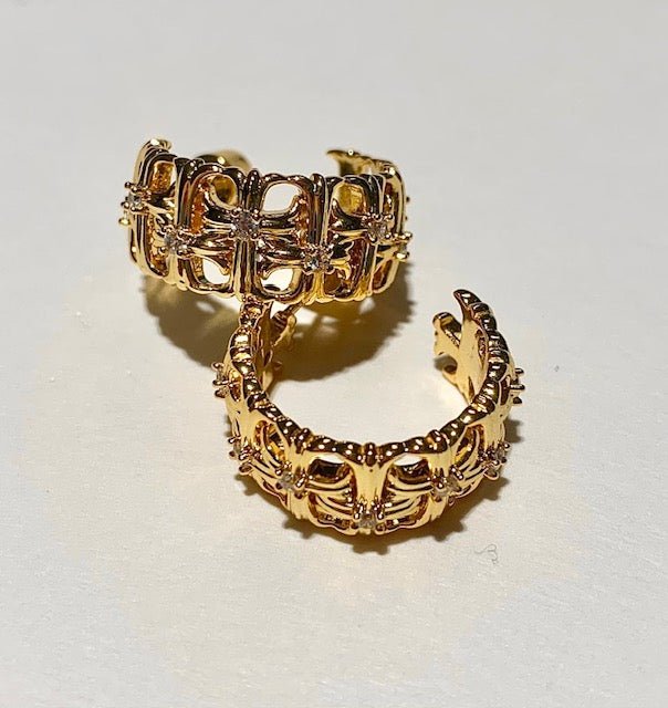Lara & Ela | OOTD Gold Earrings - Lara & Ela