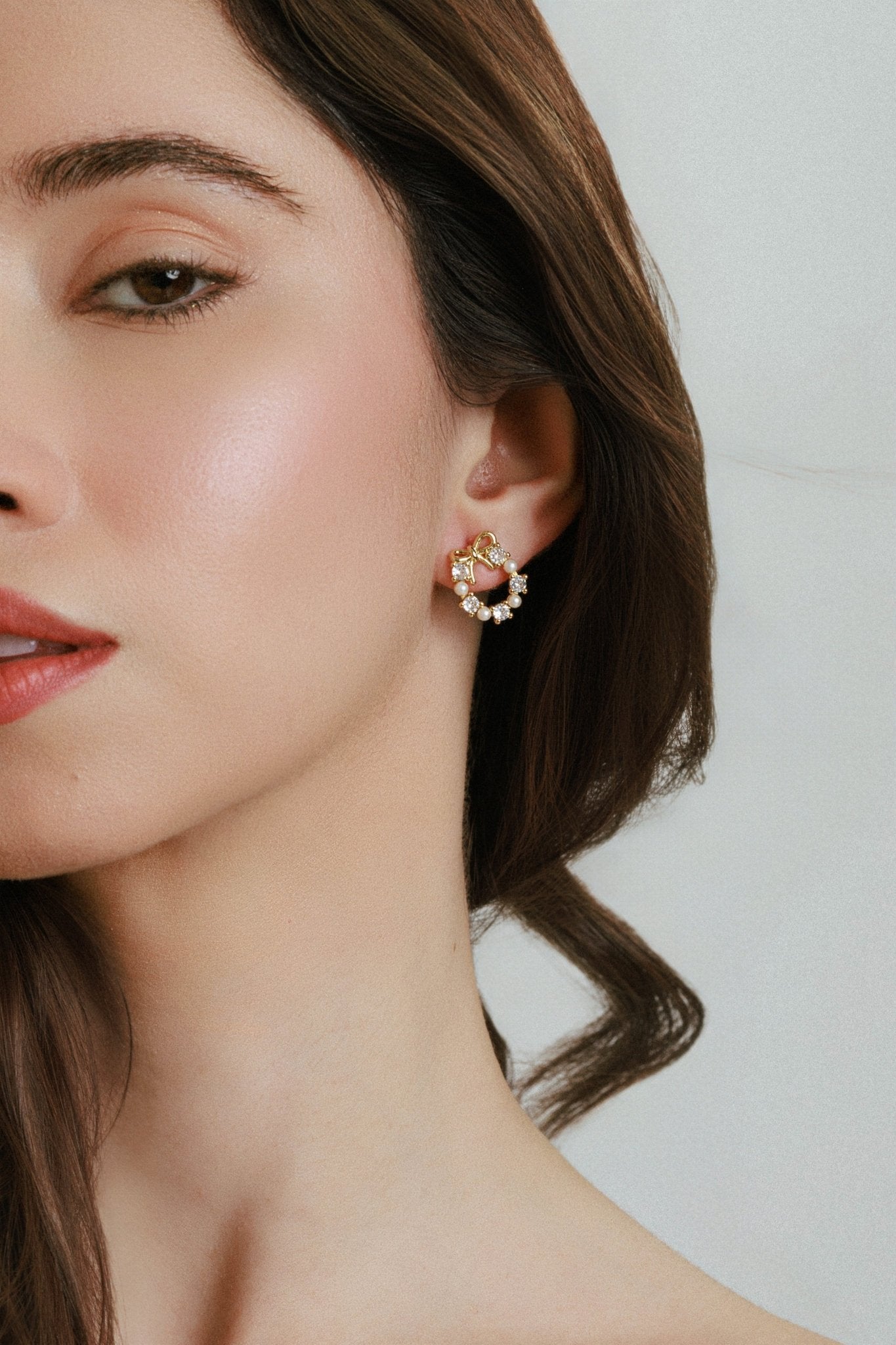 Lara & Ela | One Earrings - Lara & Ela