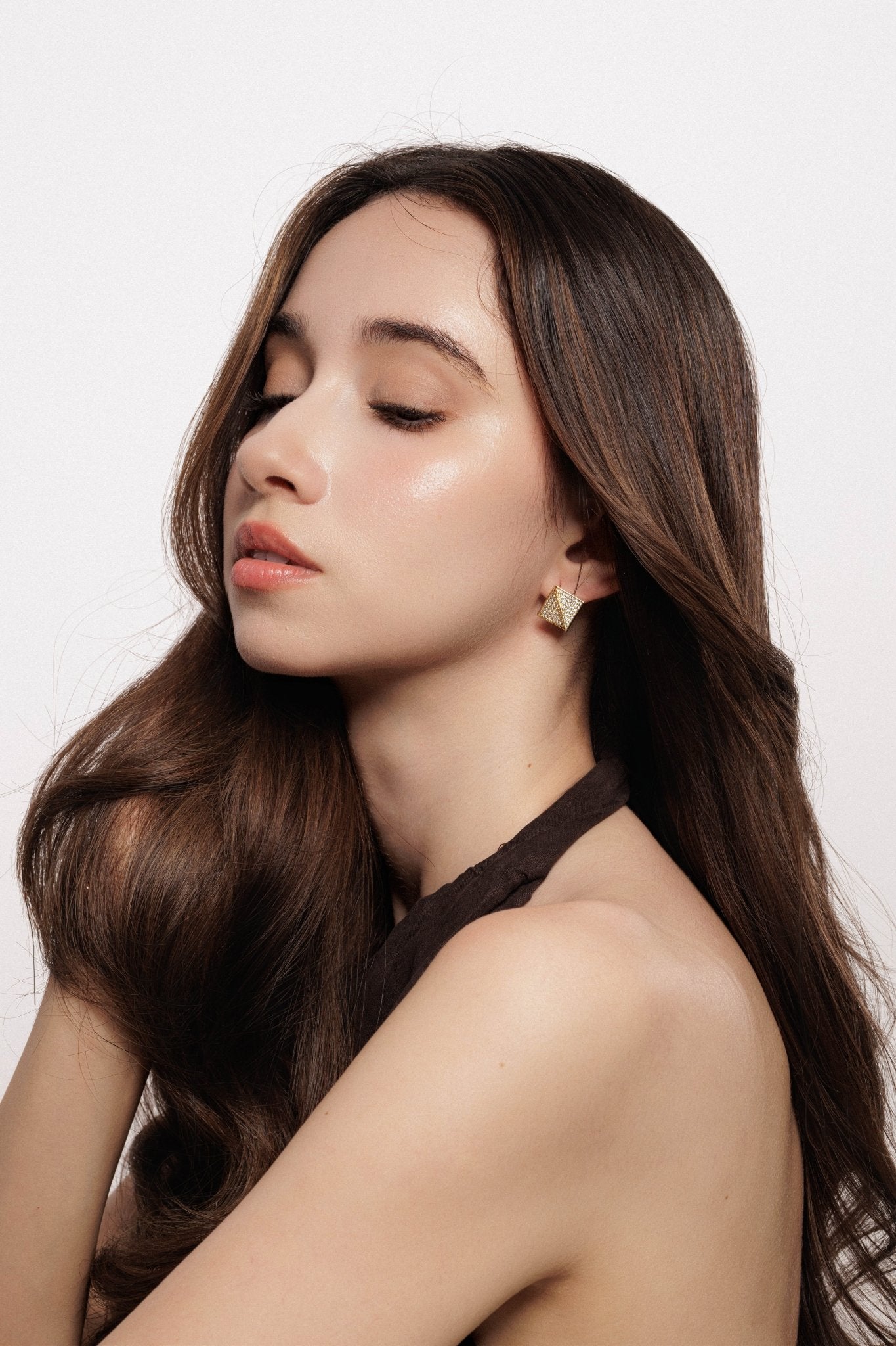 Lara & Ela | Pyramid Rising Earrings - Lara & Ela