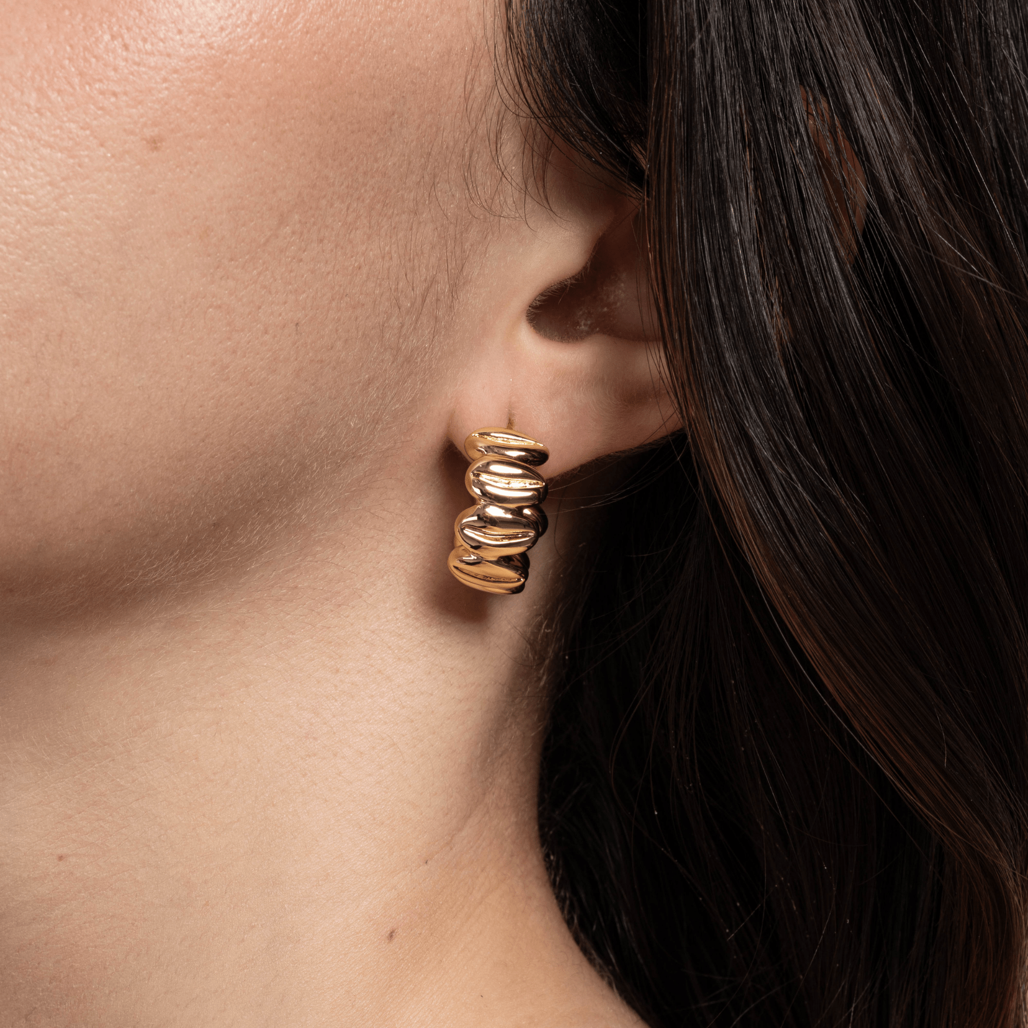 Lara & Ela | Serenity Gold Earrings - Lara & Ela