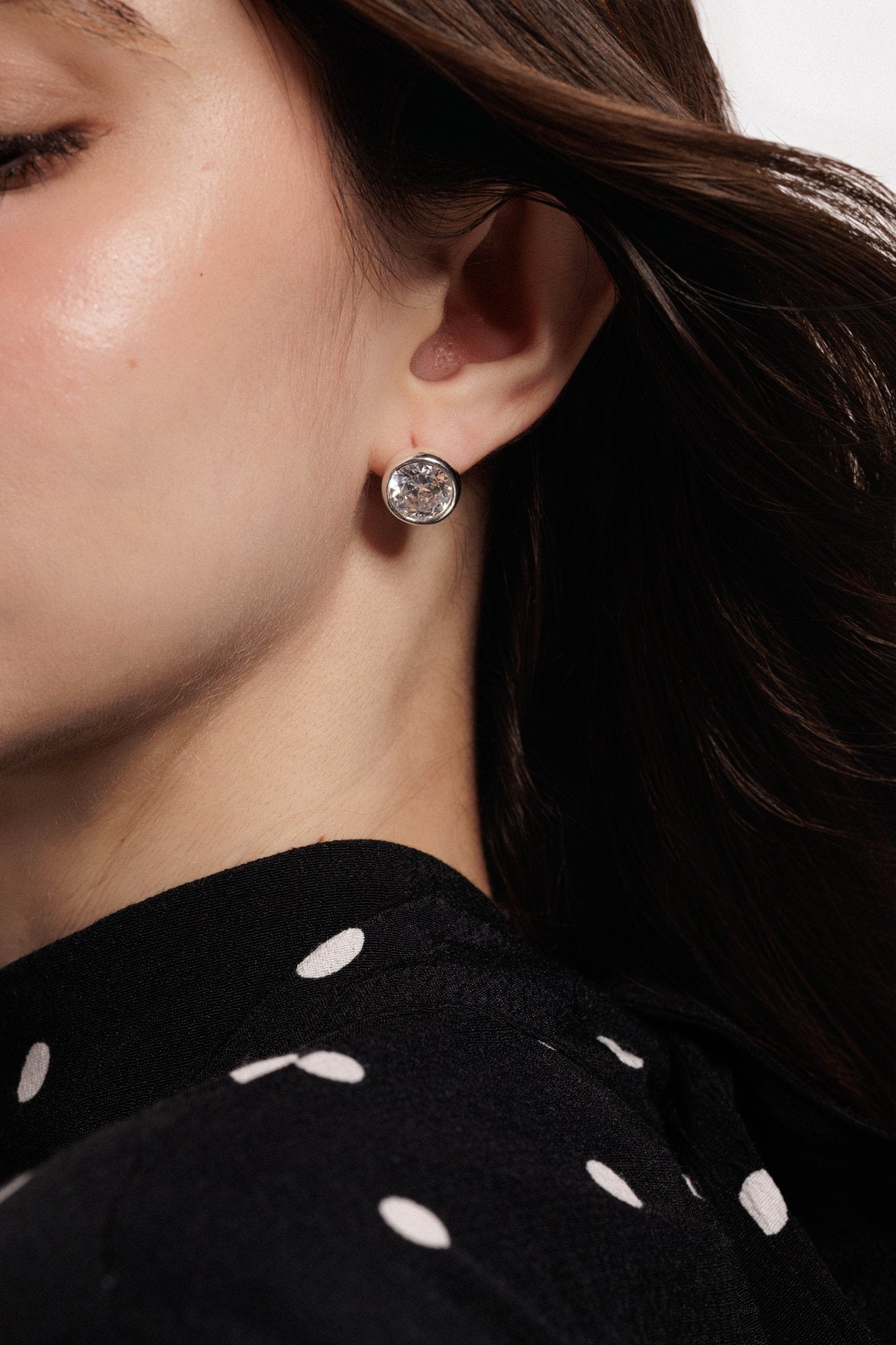 Lara & Ela | She's A Knockout Earrings - Lara & Ela