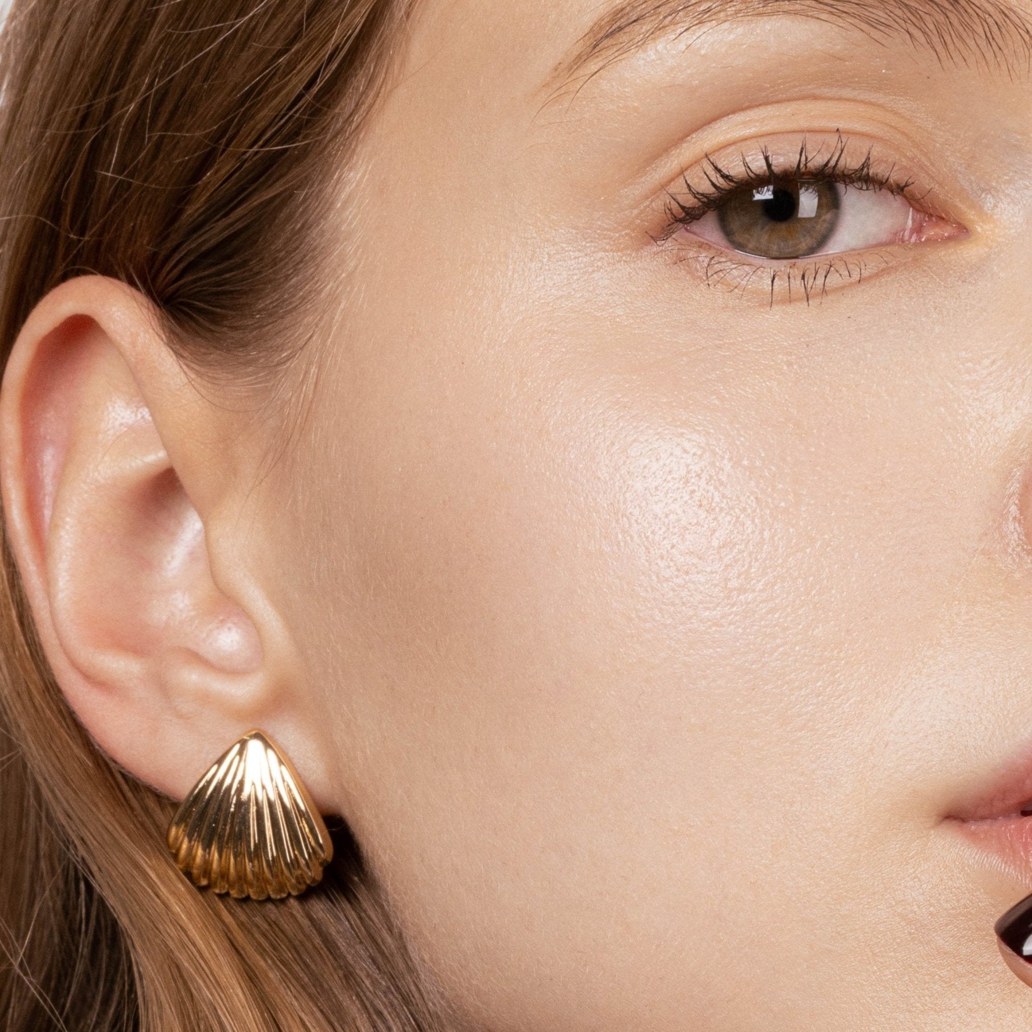 Lara & Ela | Siren Gold Earrings - Lara & Ela