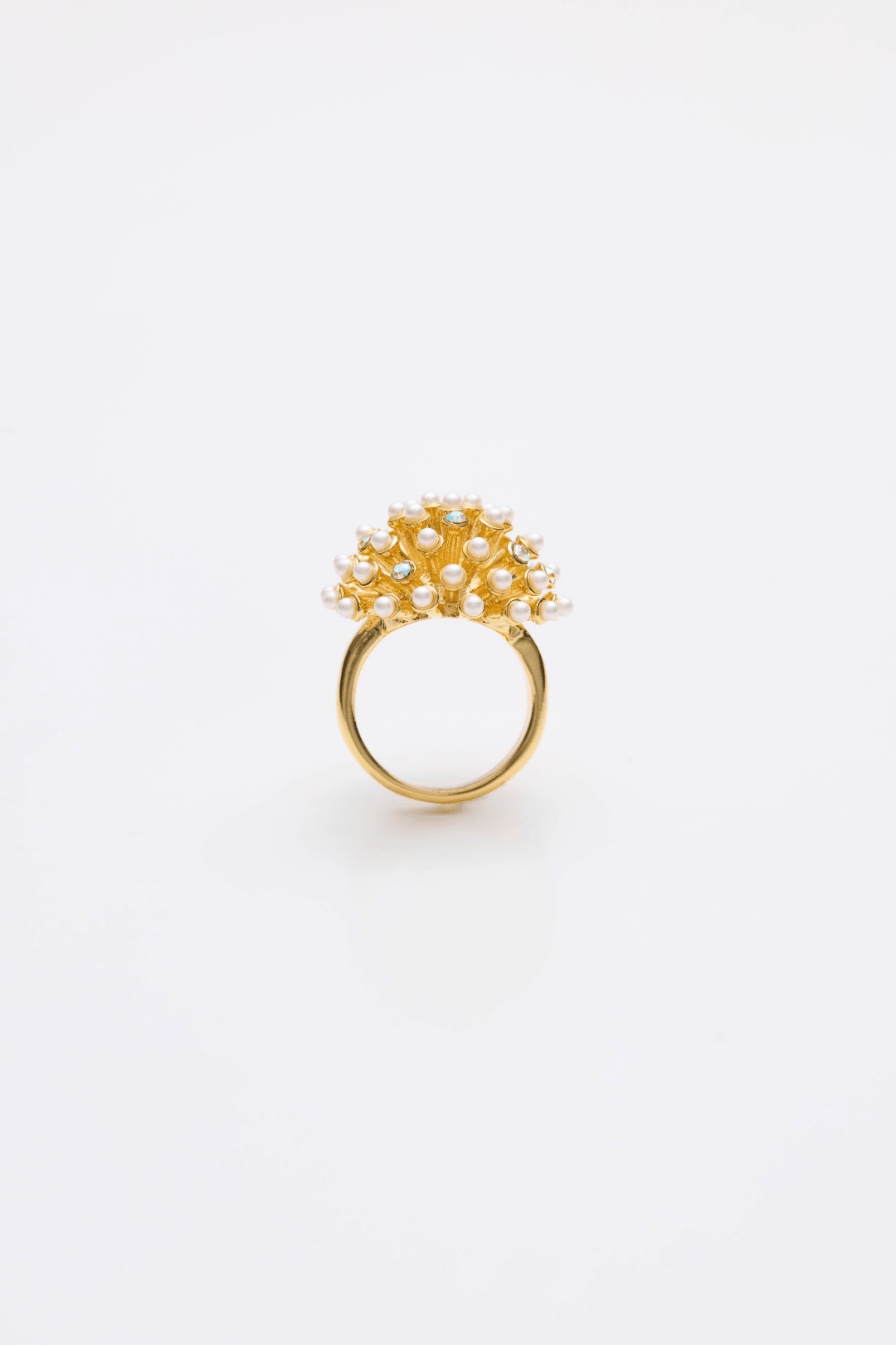 Lara & Ela | Six Seven Ring - Lara & Ela