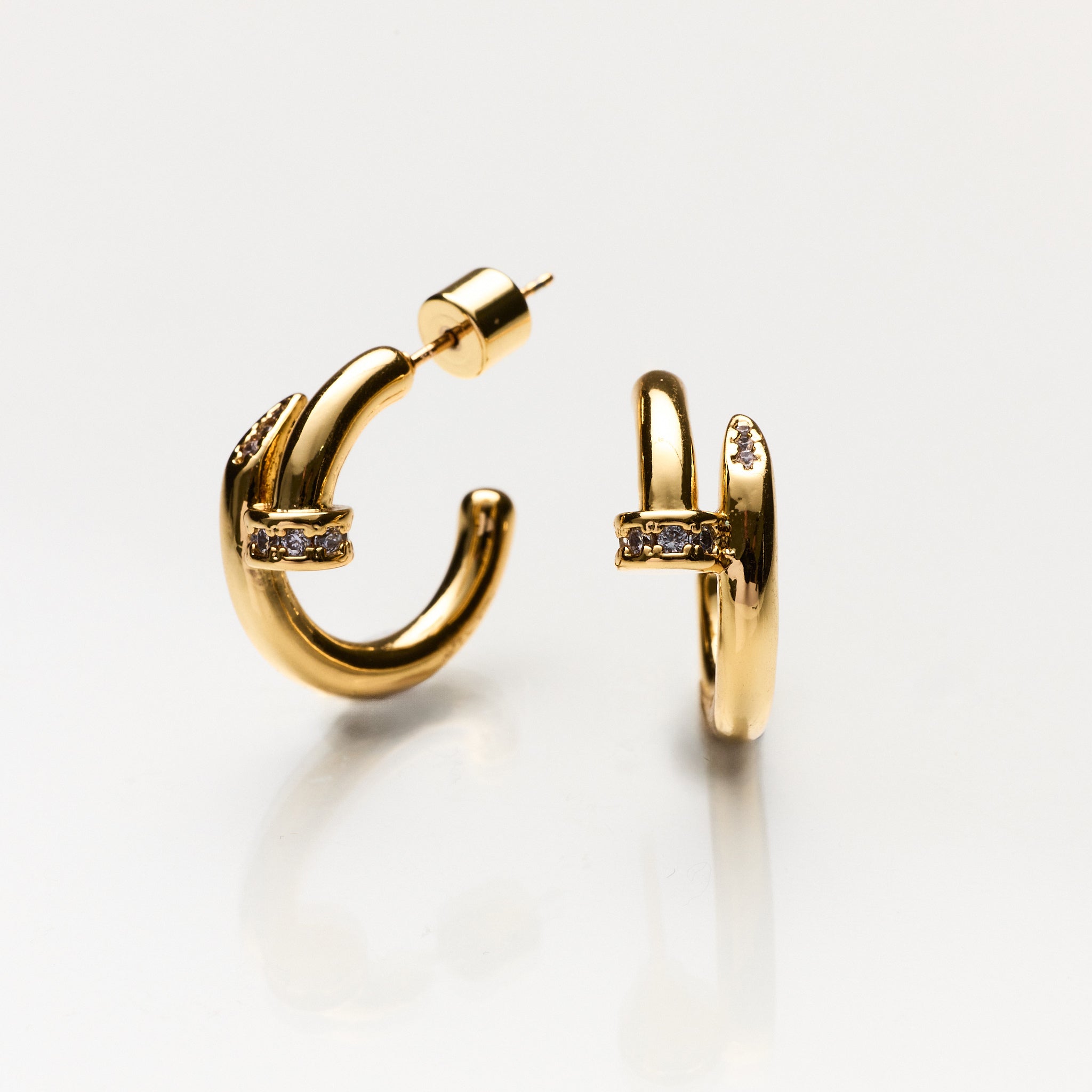 Lara & Ela I Stuck On You Gold Earrings - Lara & Ela