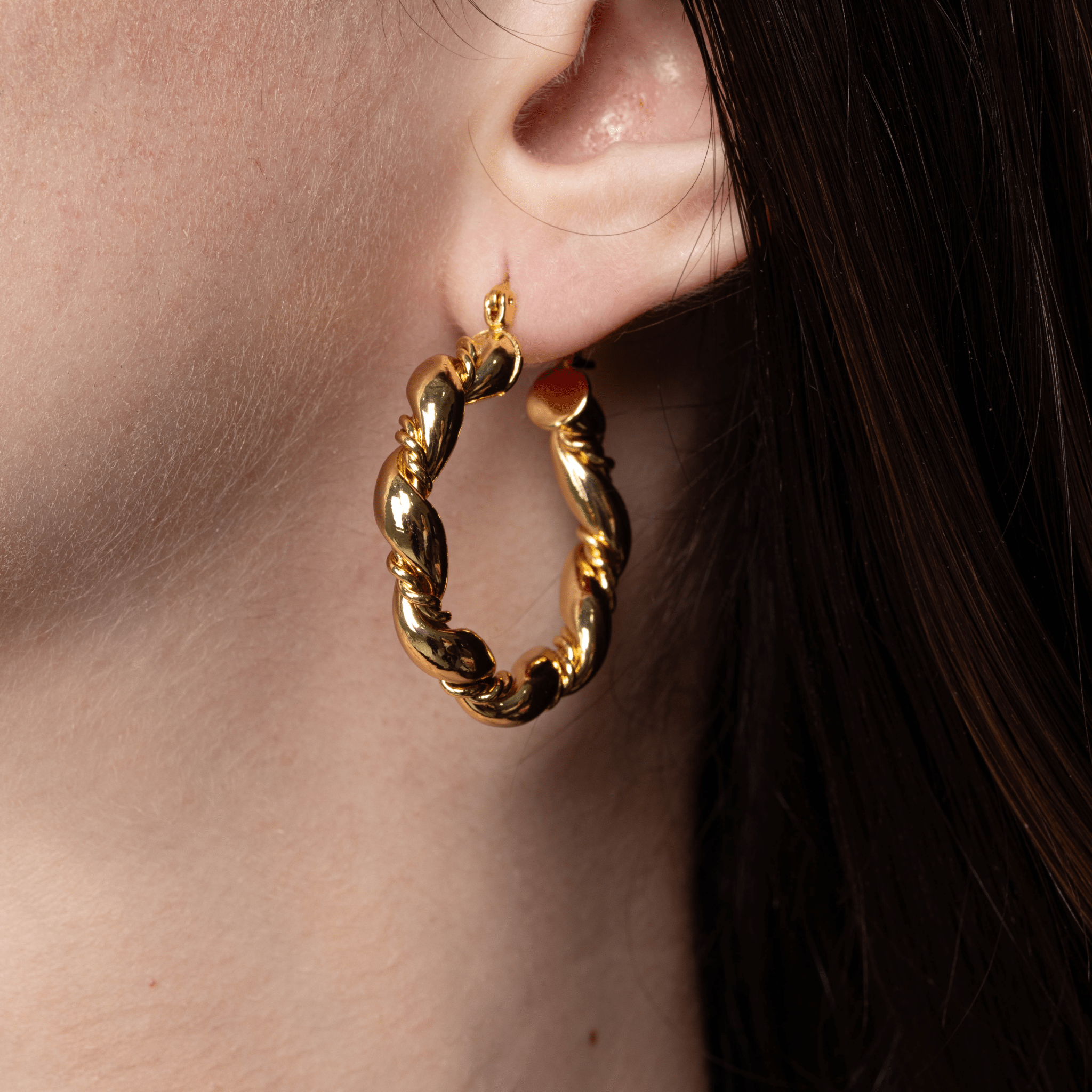 Lara & Ela | Susannah Gold Earrings - Lara & Ela