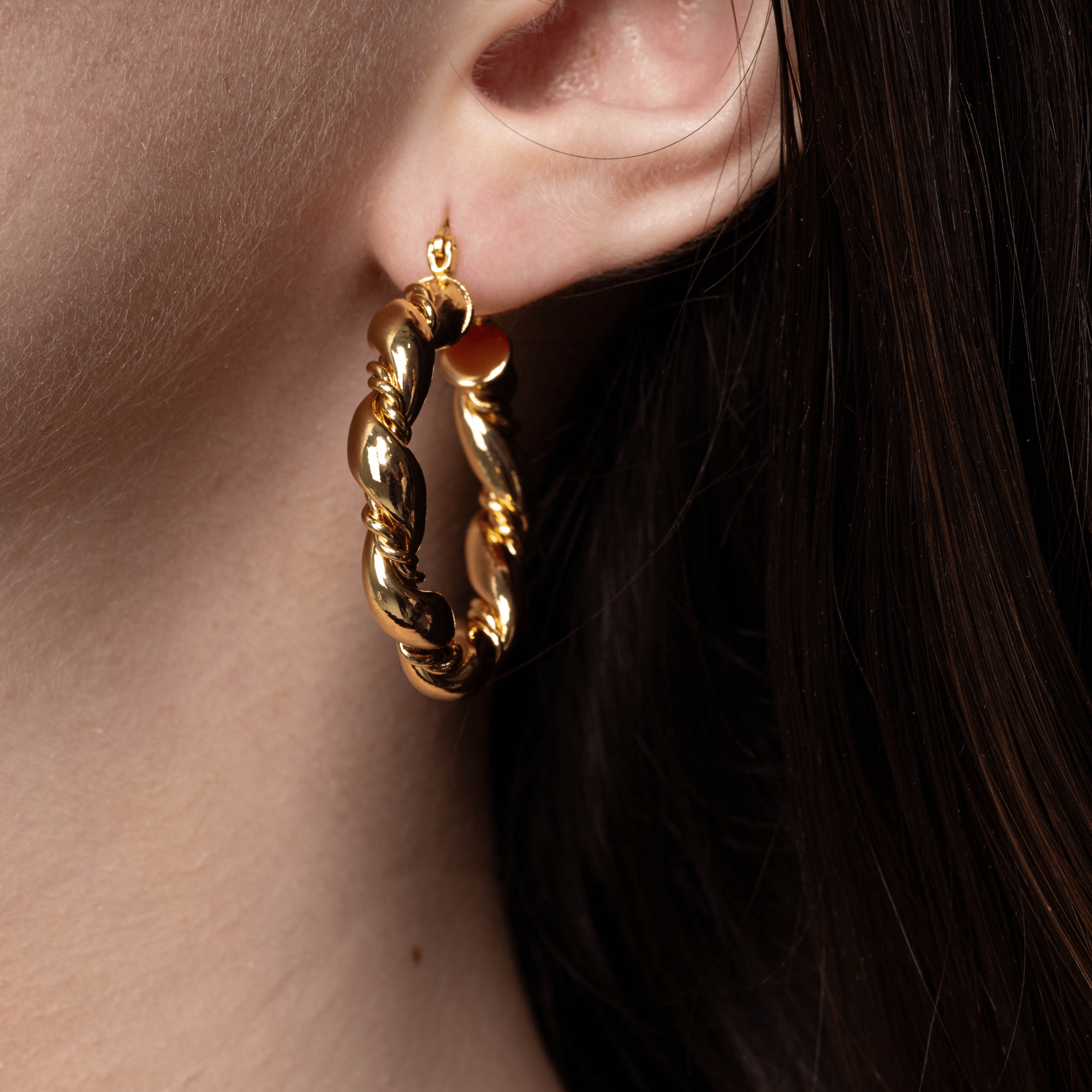 Lara & Ela | Susannah Gold Earrings - Lara & Ela