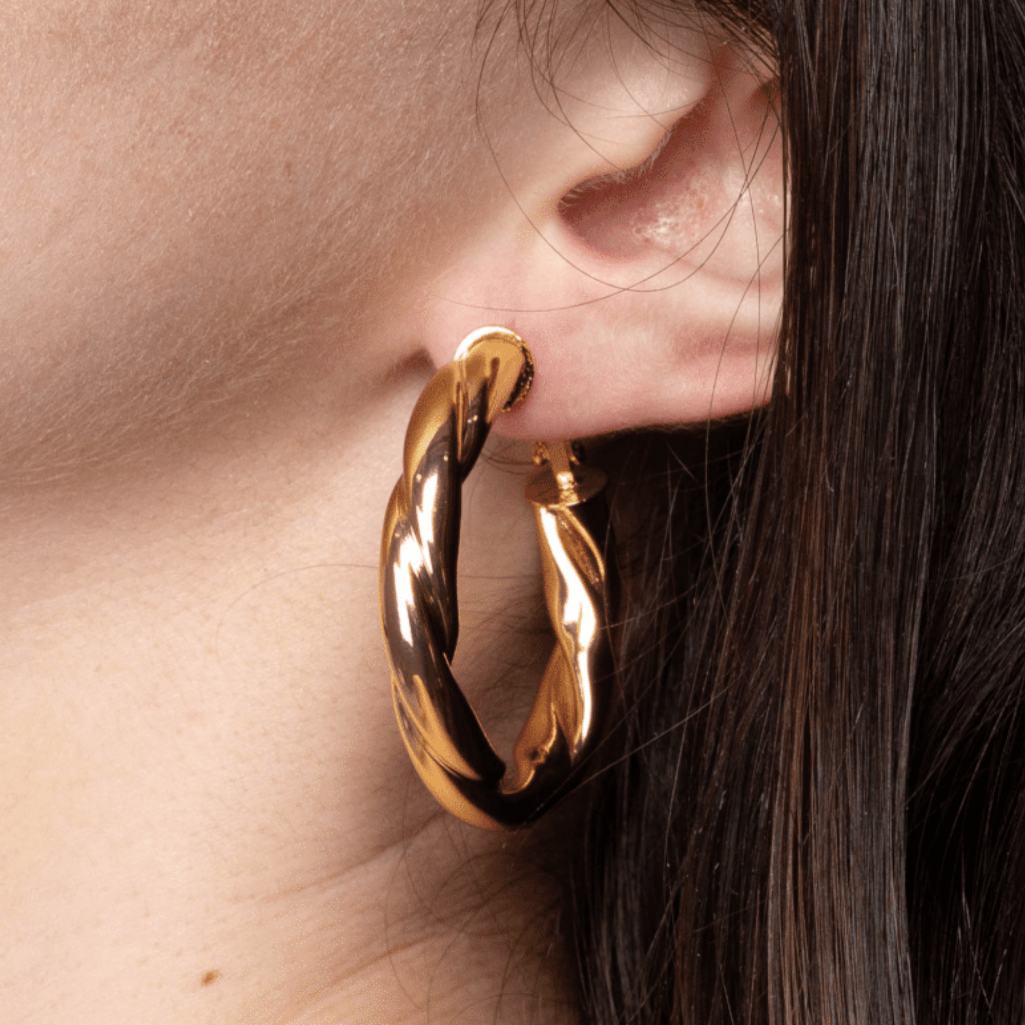 Lara & Ela | Kylie Gold Earrings - Lara & Ela