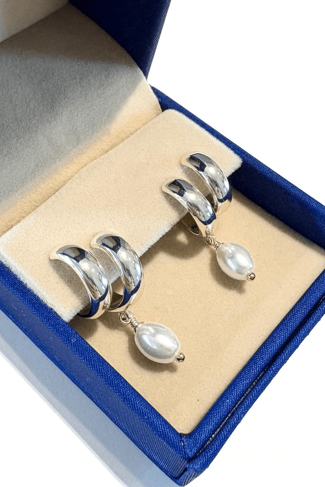 Lara & Ela | Praise The Lord Earrings - Lara & Ela