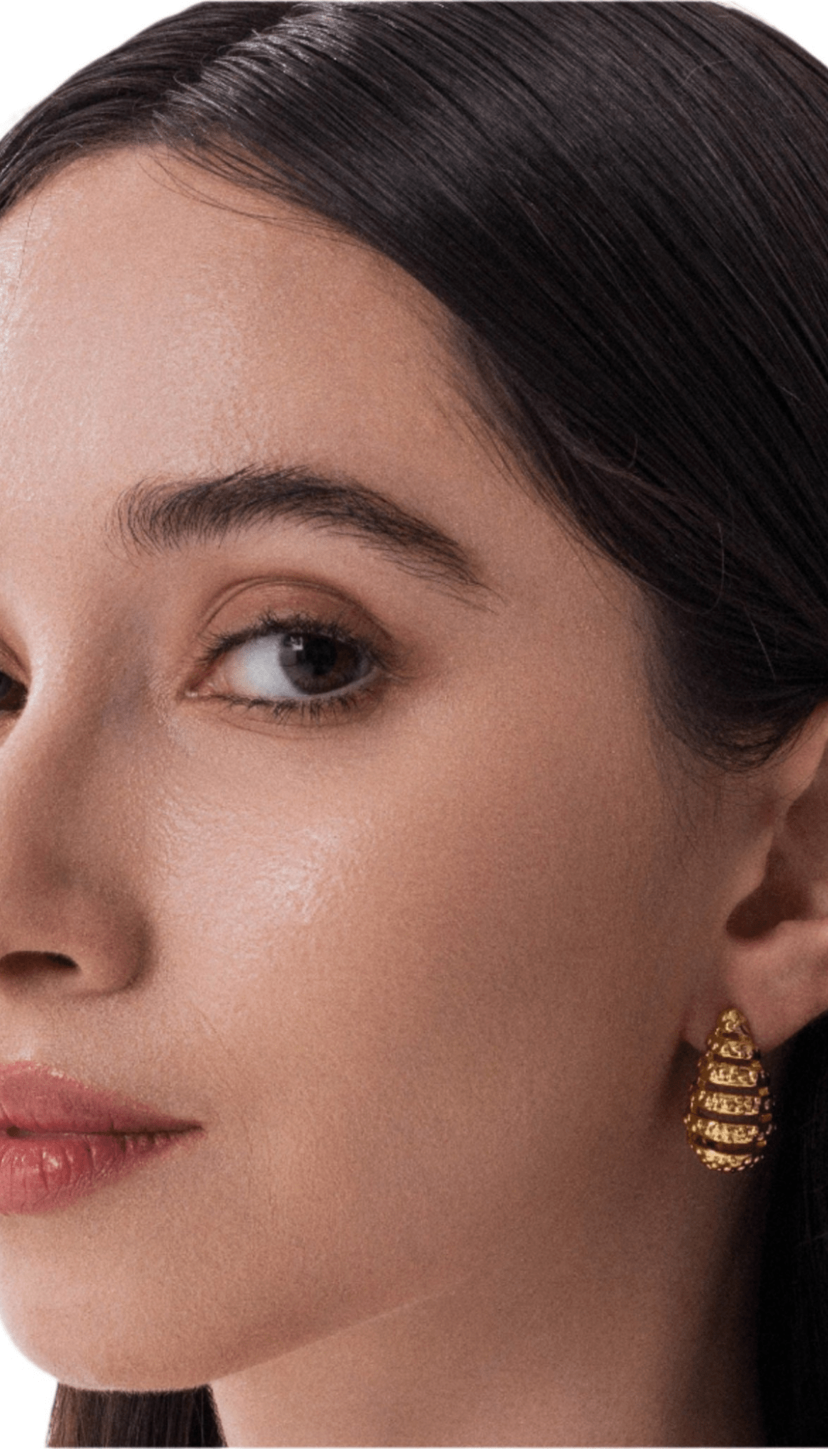 Lara & Ela | Queen B Earrings - Lara & Ela