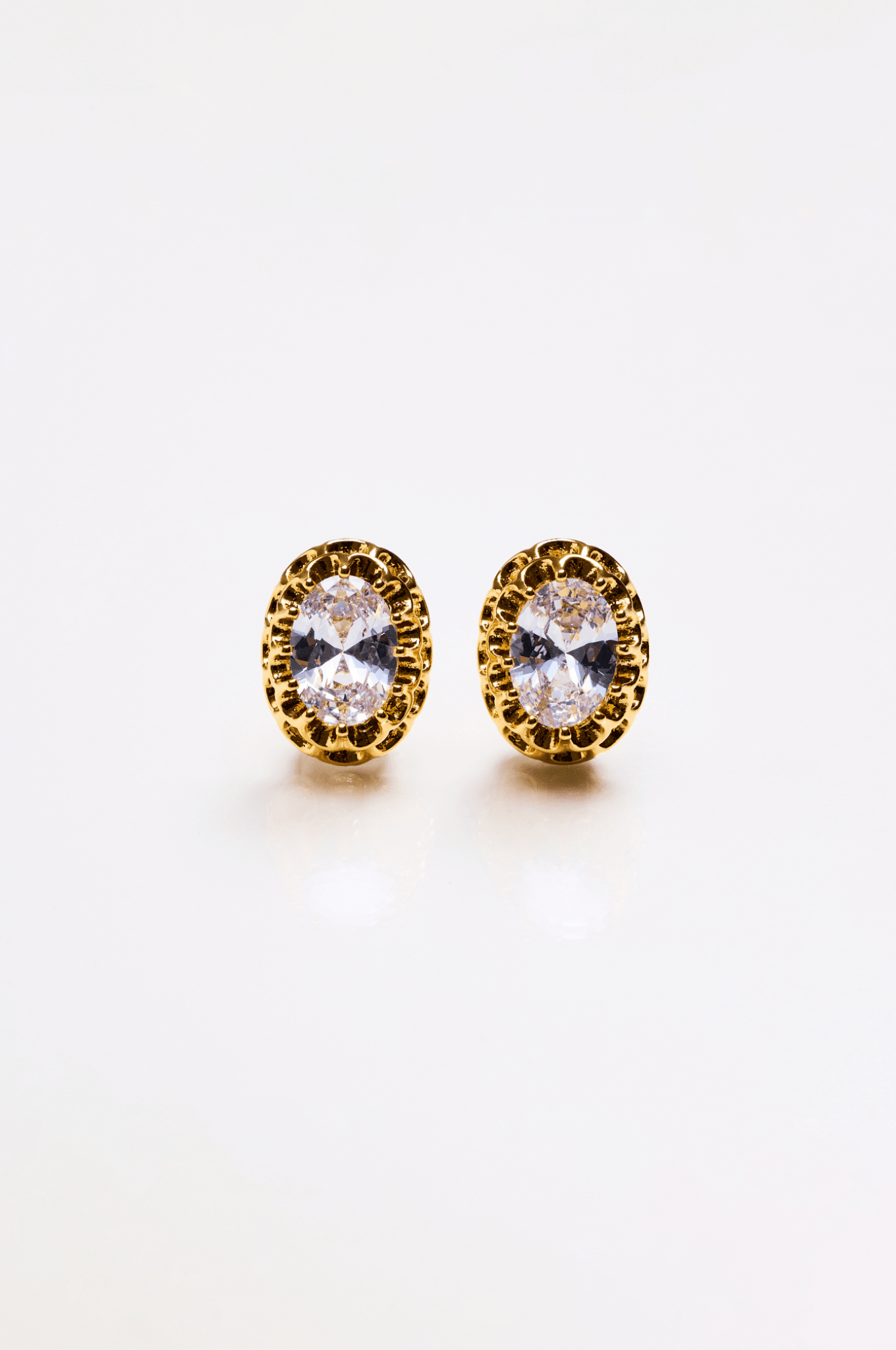 Lara & Ela | Kate Gold Earrings - Lara & Ela