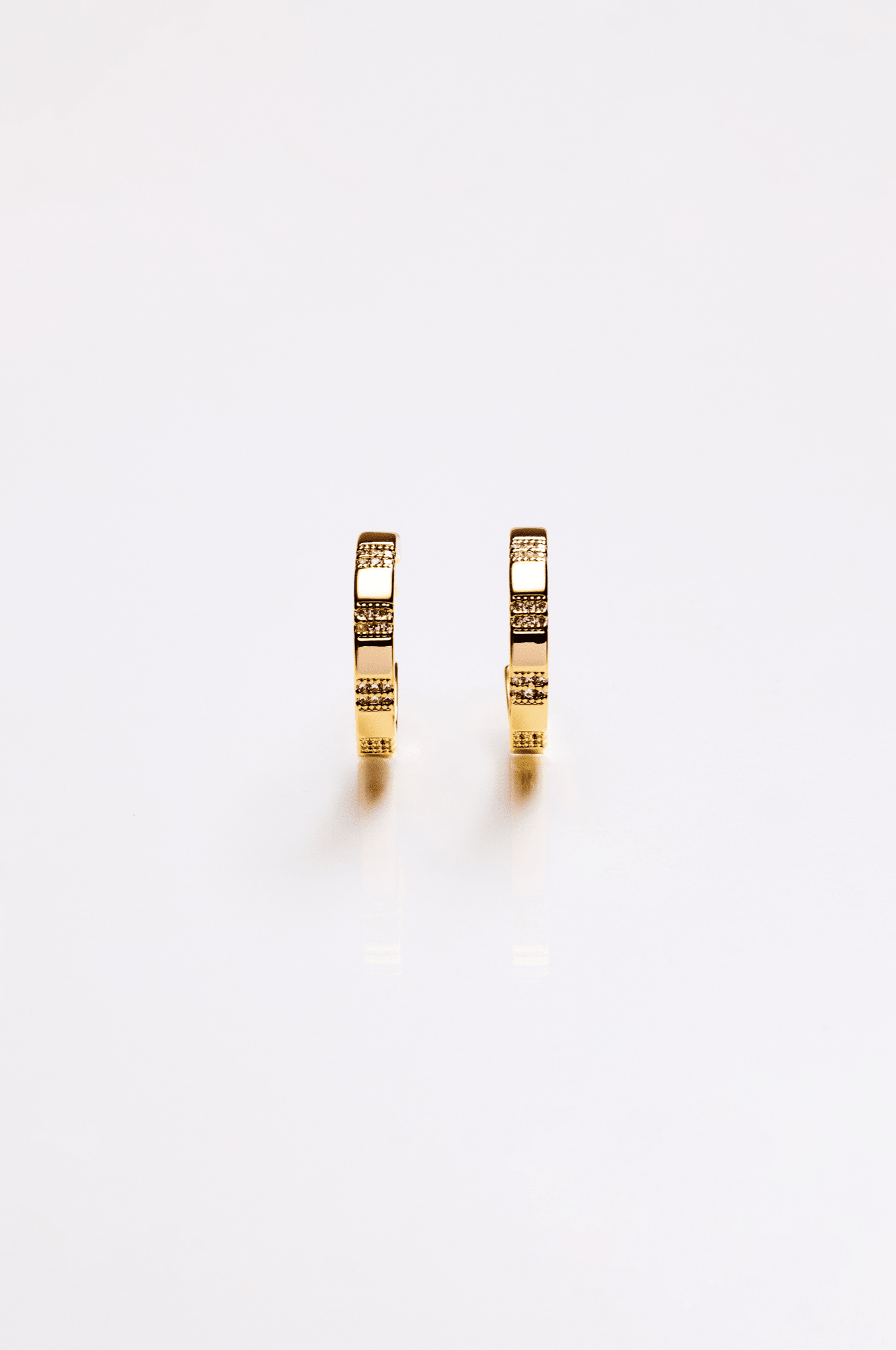 Lara & Ela | Lean On Me Earrings - Lara & Ela