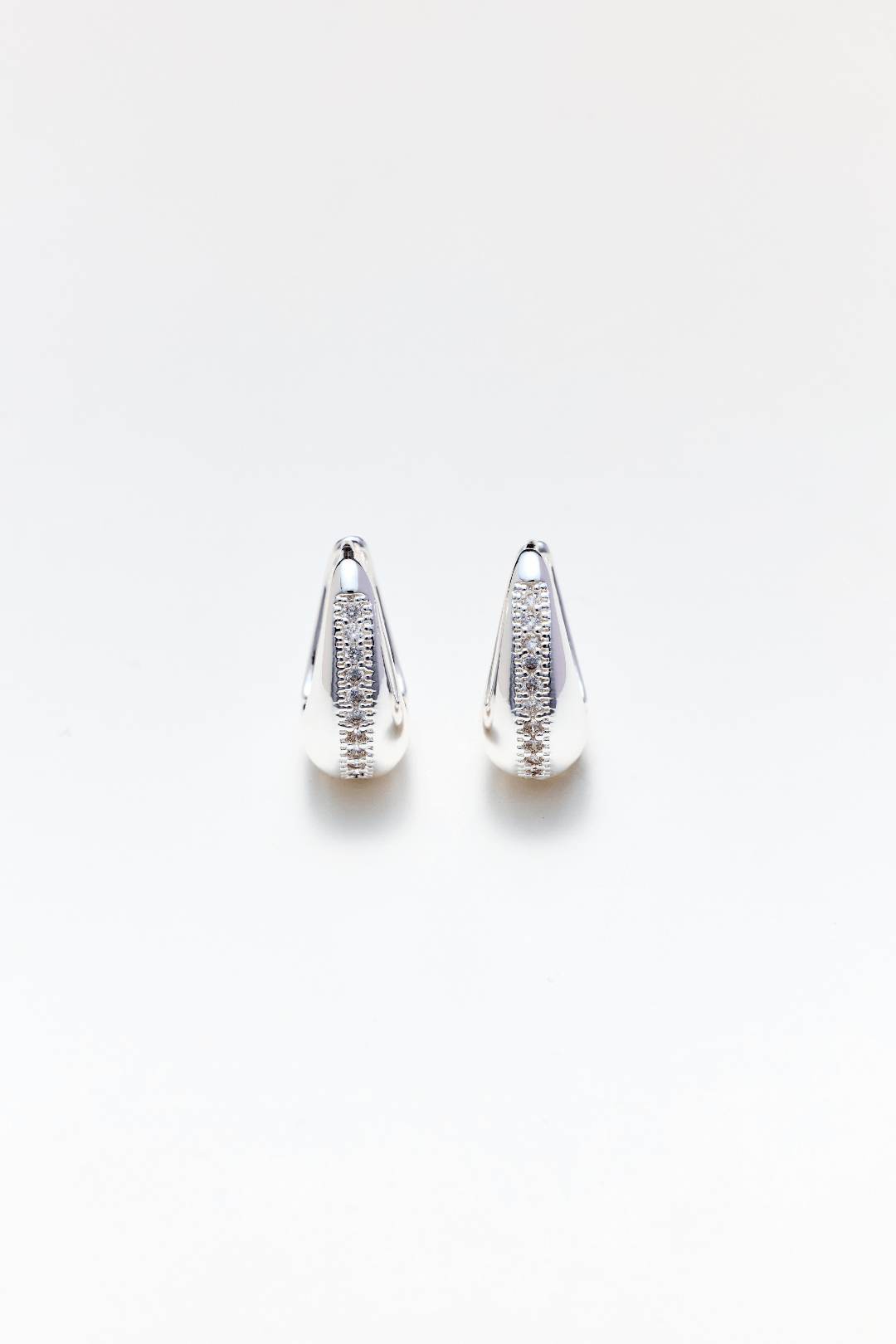Lara & Ela | Kappa Earrings - Lara & Ela