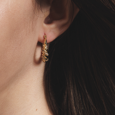 Lara & Ela I Endless Love Gold Earrings