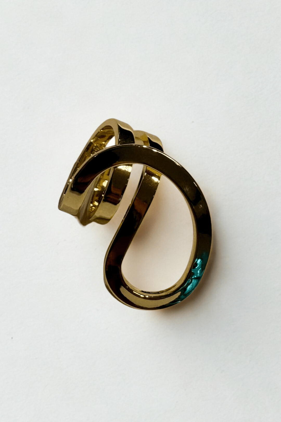 Lara & Ela | Keisha Too Ring - Lara & Ela