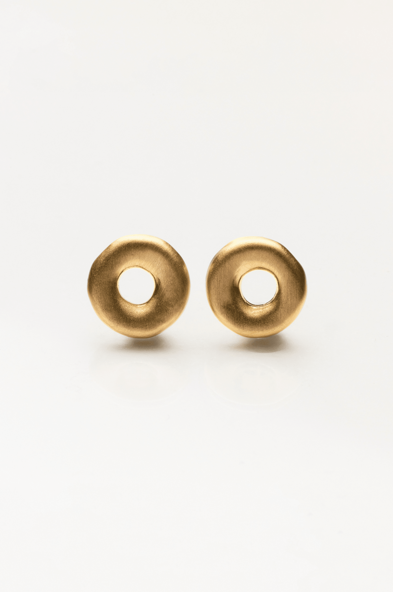 Lara & Ela | Love Makes The World Go Round Earrings - Lara & Ela