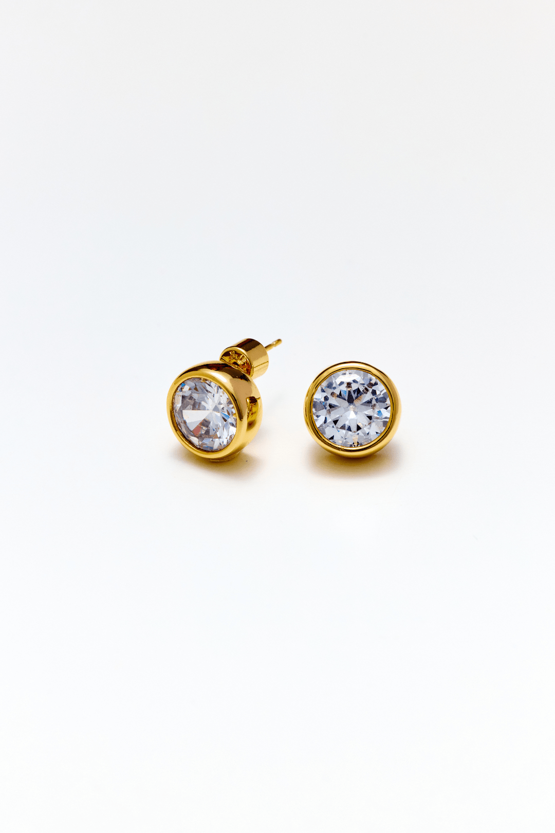 Lara & Ela | She's A Knockout Earrings - Lara & Ela