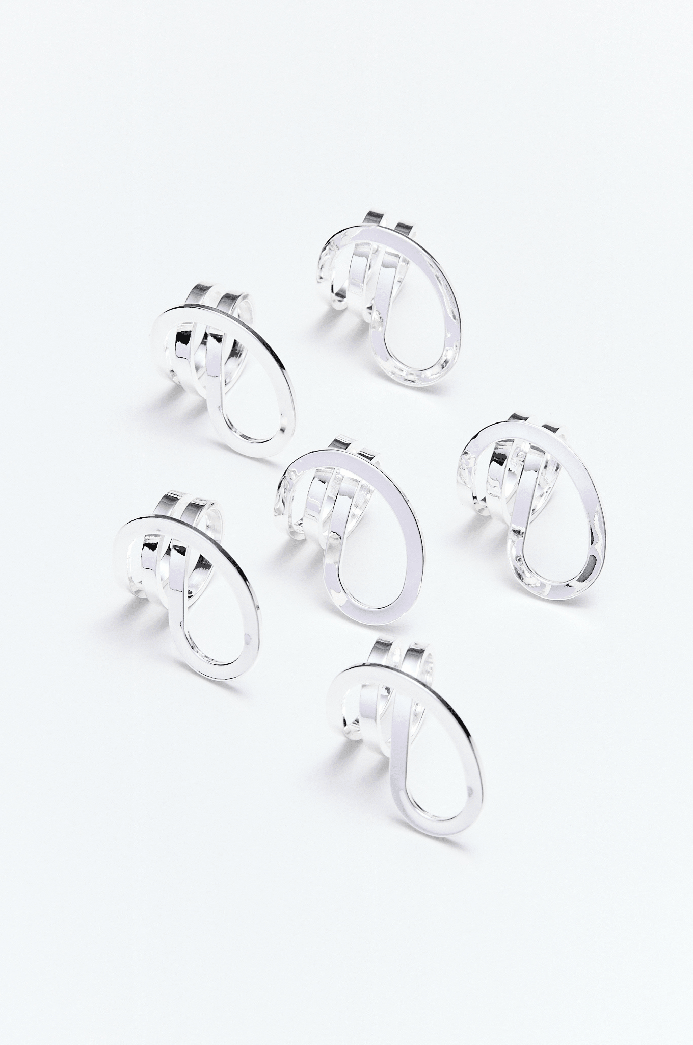 Lara & Ela | Keisha Too Ring - Lara & Ela