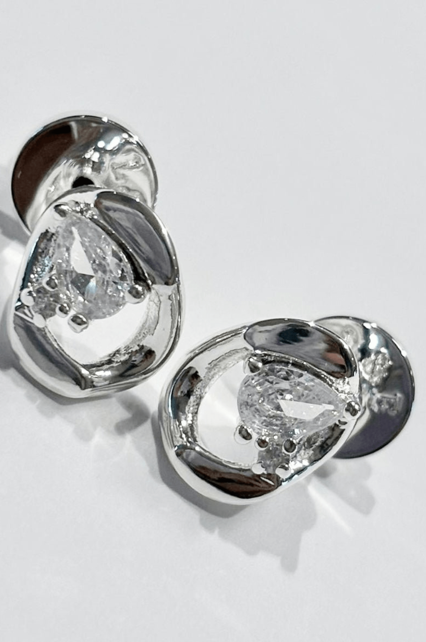 Lara & Ela | Seaside Afternoon Earrings - Lara & Ela