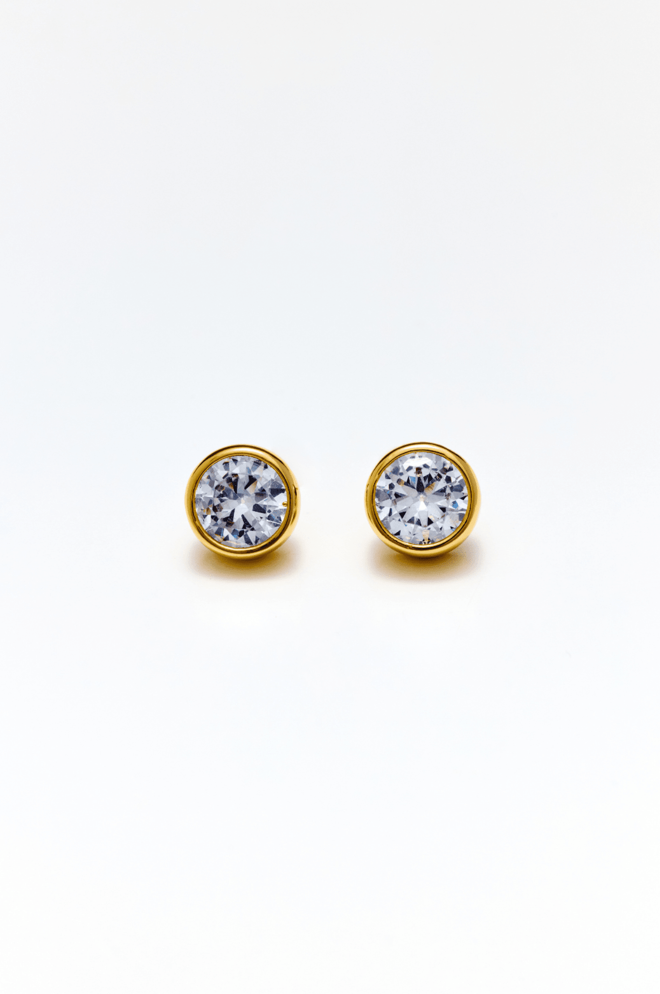 Lara & Ela | She's A Knockout Earrings - Lara & Ela