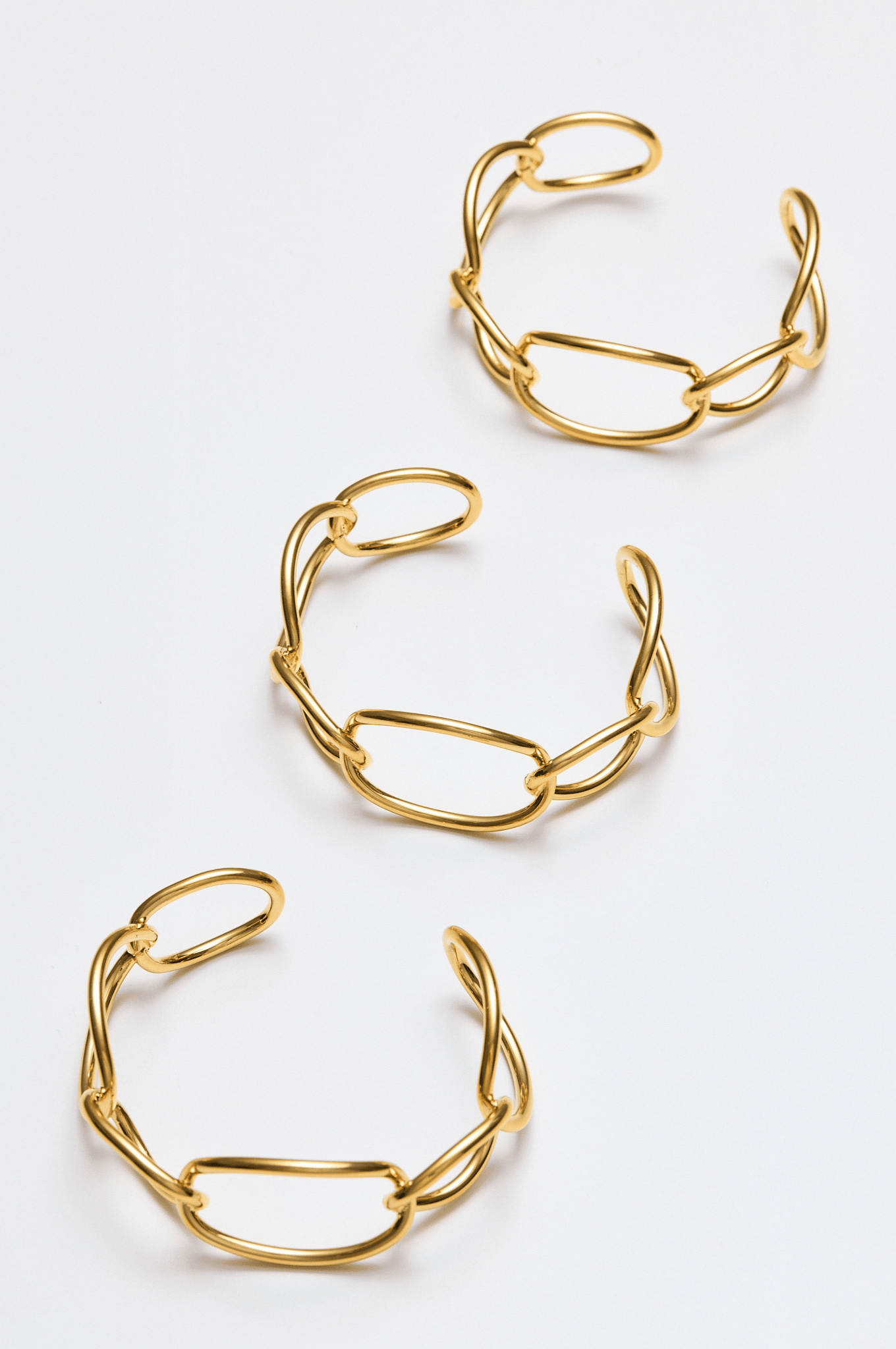 Lara & Ela | Arc Bangle - Lara & Ela
