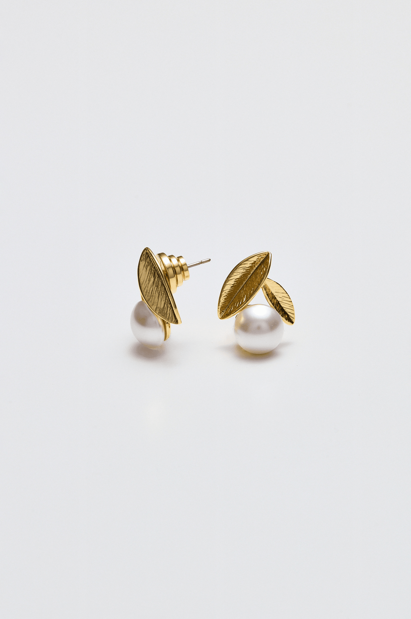 Lara & Ela | Leaves Of Grass Earrings - Lara & Ela