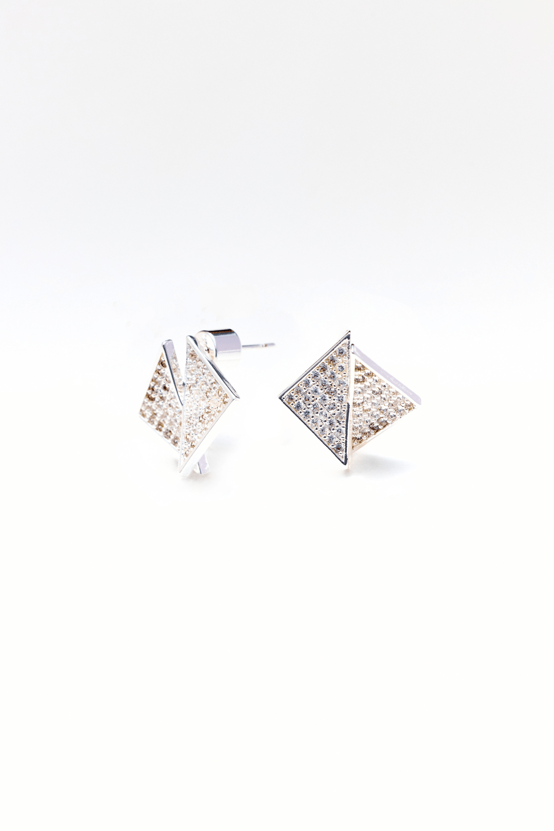 Lara & Ela | Pyramid Rising Earrings - Lara & Ela
