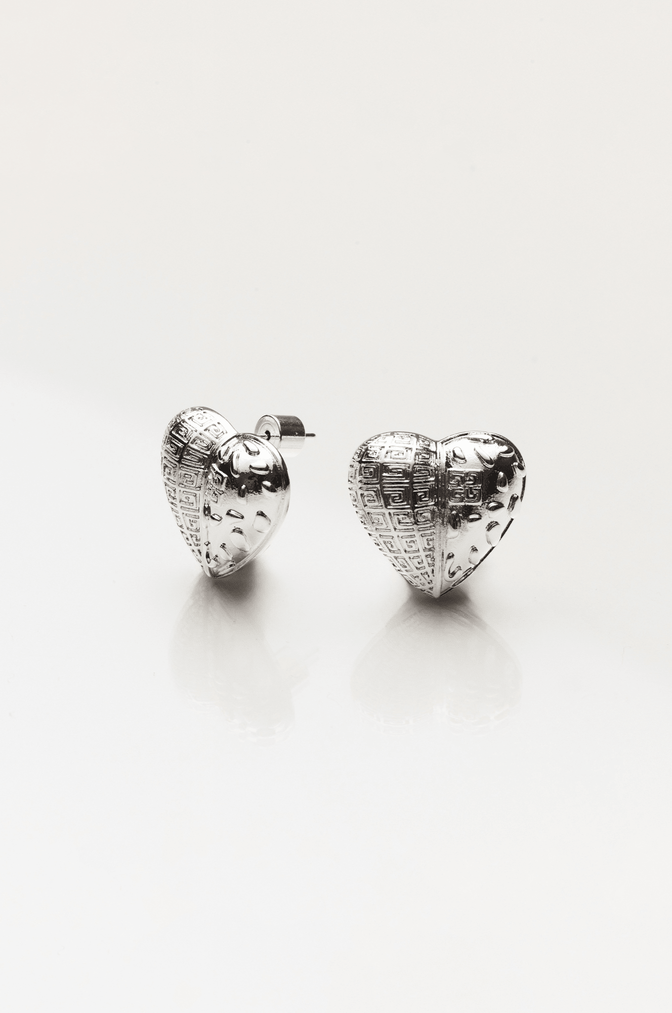 Lara & Ela | The Princess Bride Earrings - Lara & Ela