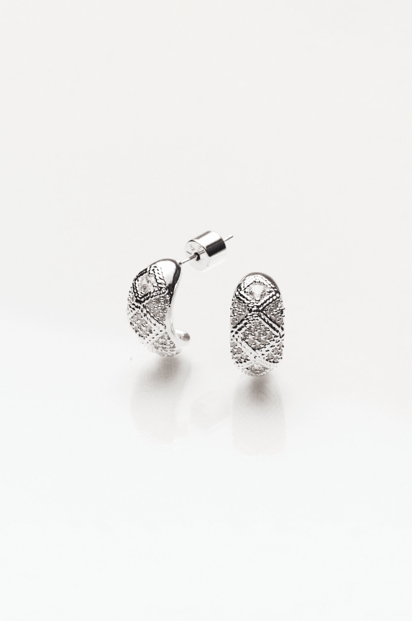 Lara & Ela I Can't Help Falling In Love Earrings - Lara & Ela