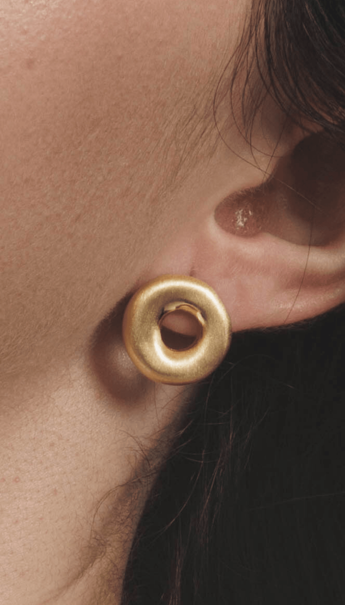 Lara & Ela | Love Makes The World Go Round Earrings - Lara & Ela