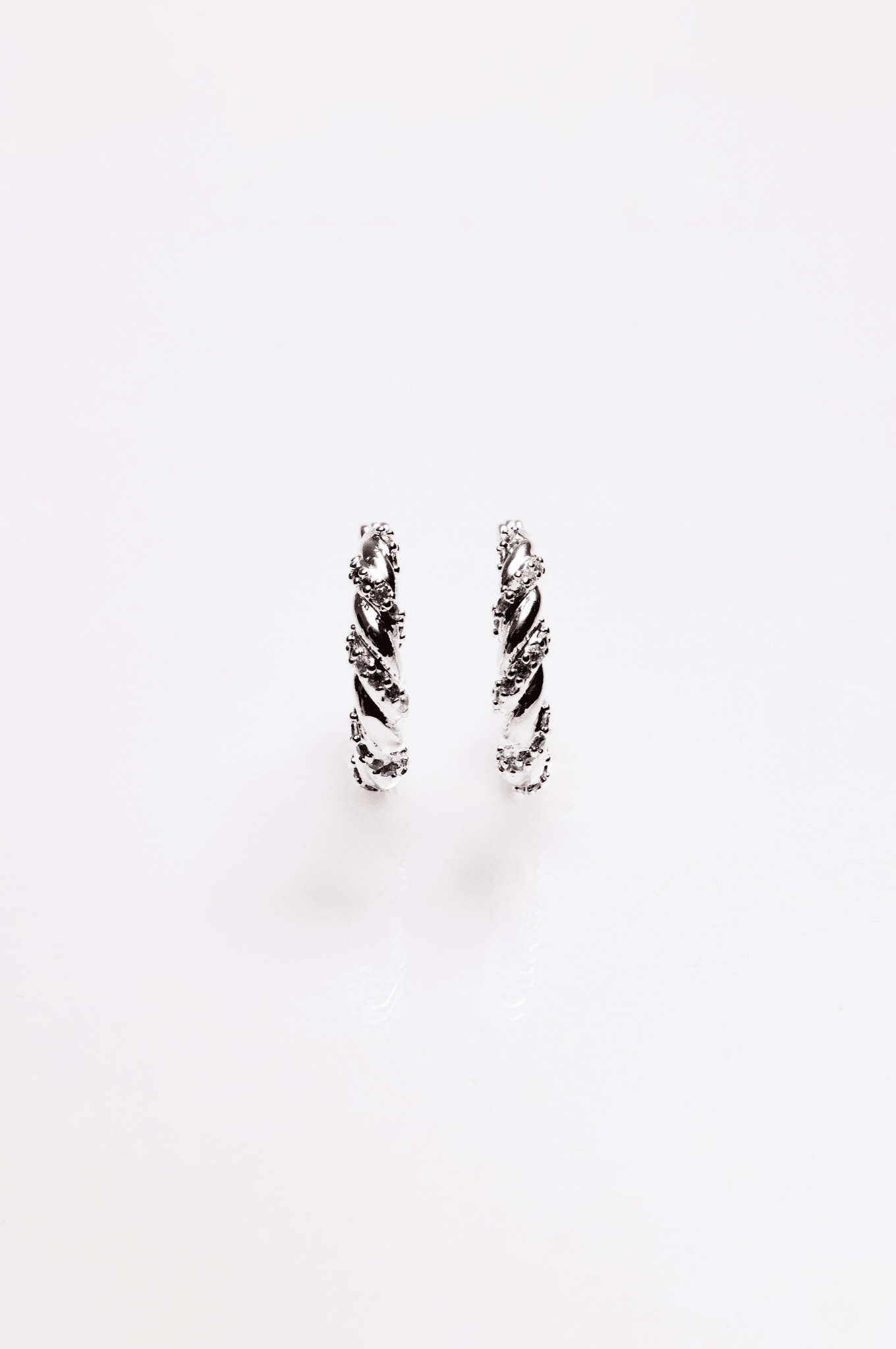 Lara & Ela I Endless Love Earrings - Lara & Ela