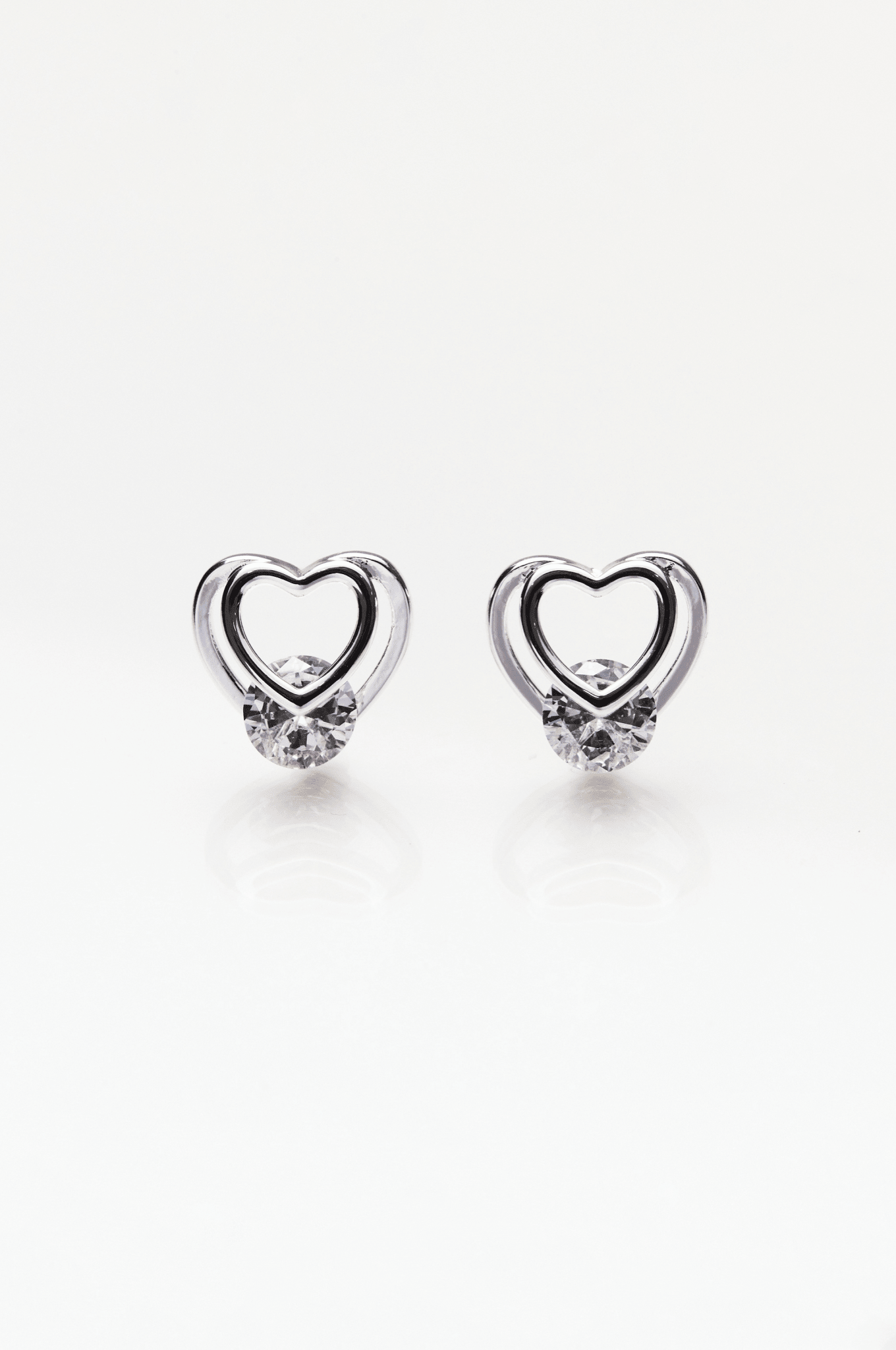 Lara & Ela | Fall In Love Earrings - Lara & Ela
