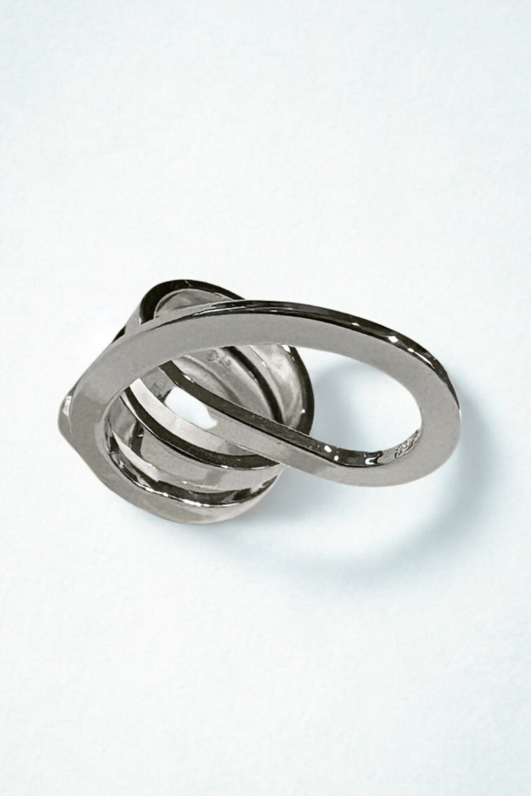 Lara & Ela | Keisha Too Ring - Lara & Ela