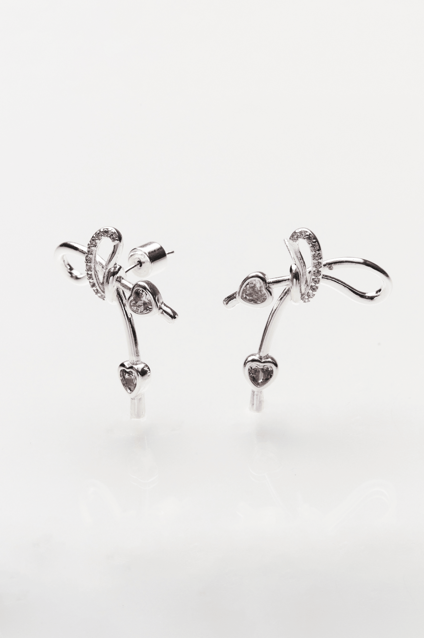 Lara & Ela | It's Criminal To Look This Good Earrings - Lara & Ela