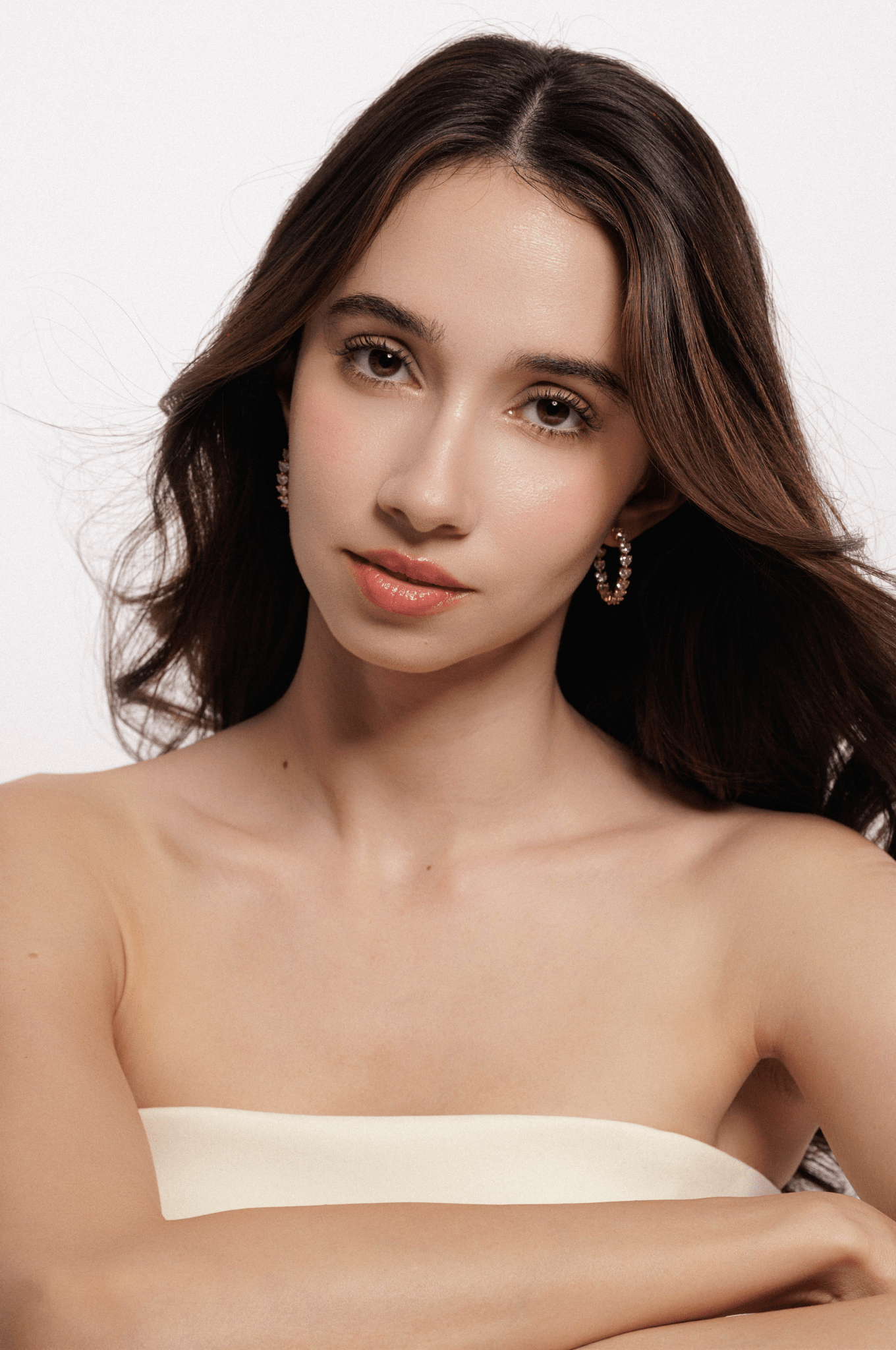 Lara & Ela | Wild Hearts Gold Earrings - Lara & Ela