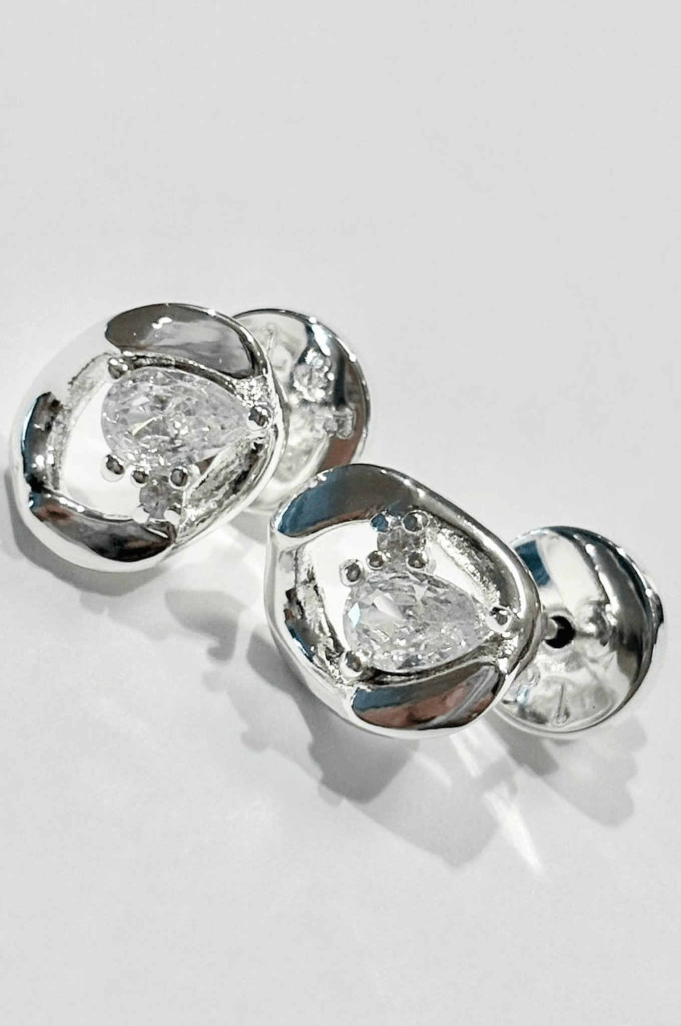 Lara & Ela | Seaside Afternoon Earrings - Lara & Ela
