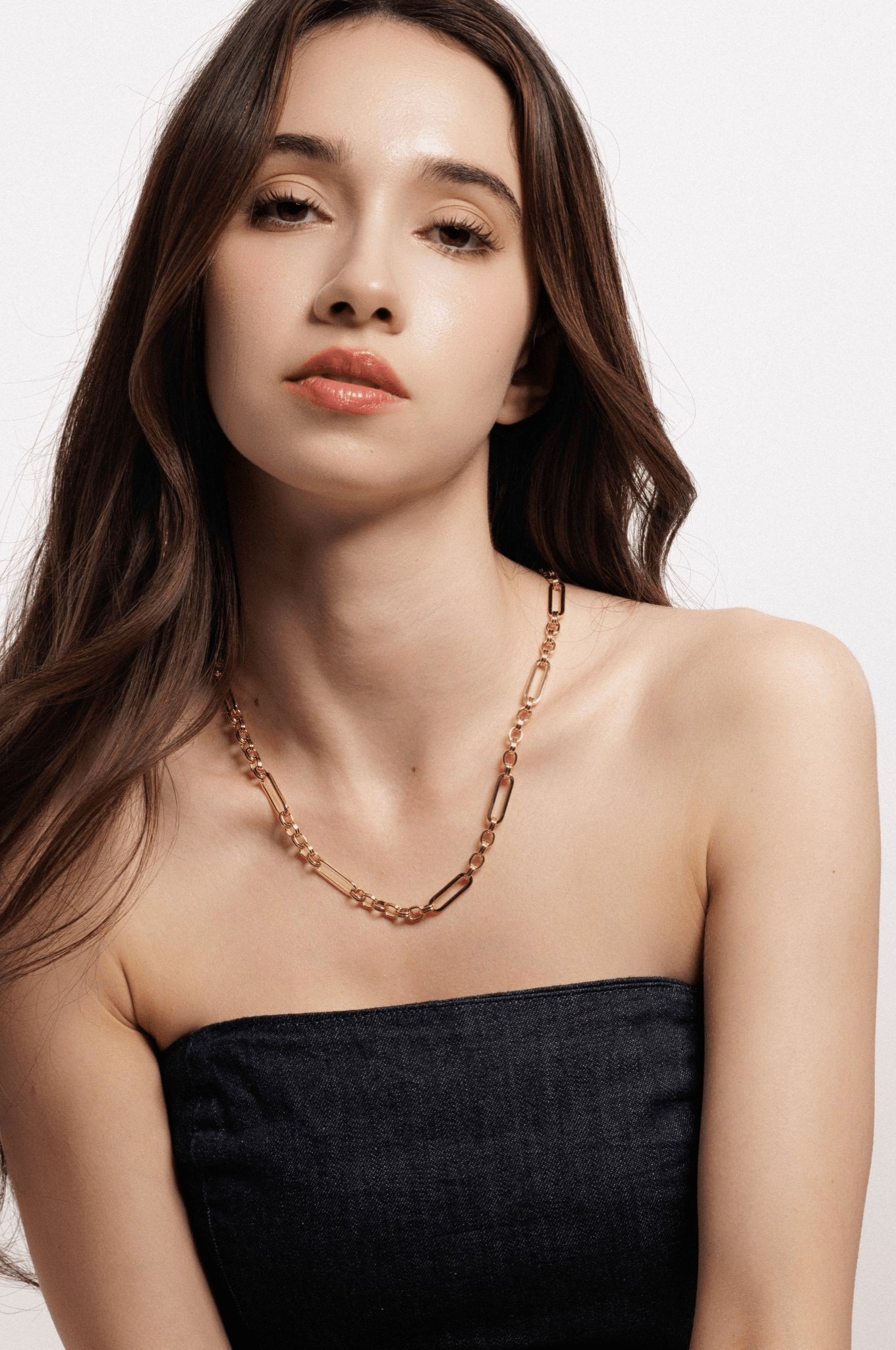 Lara & Ela | Glorious Gold Necklace - Lara & Ela