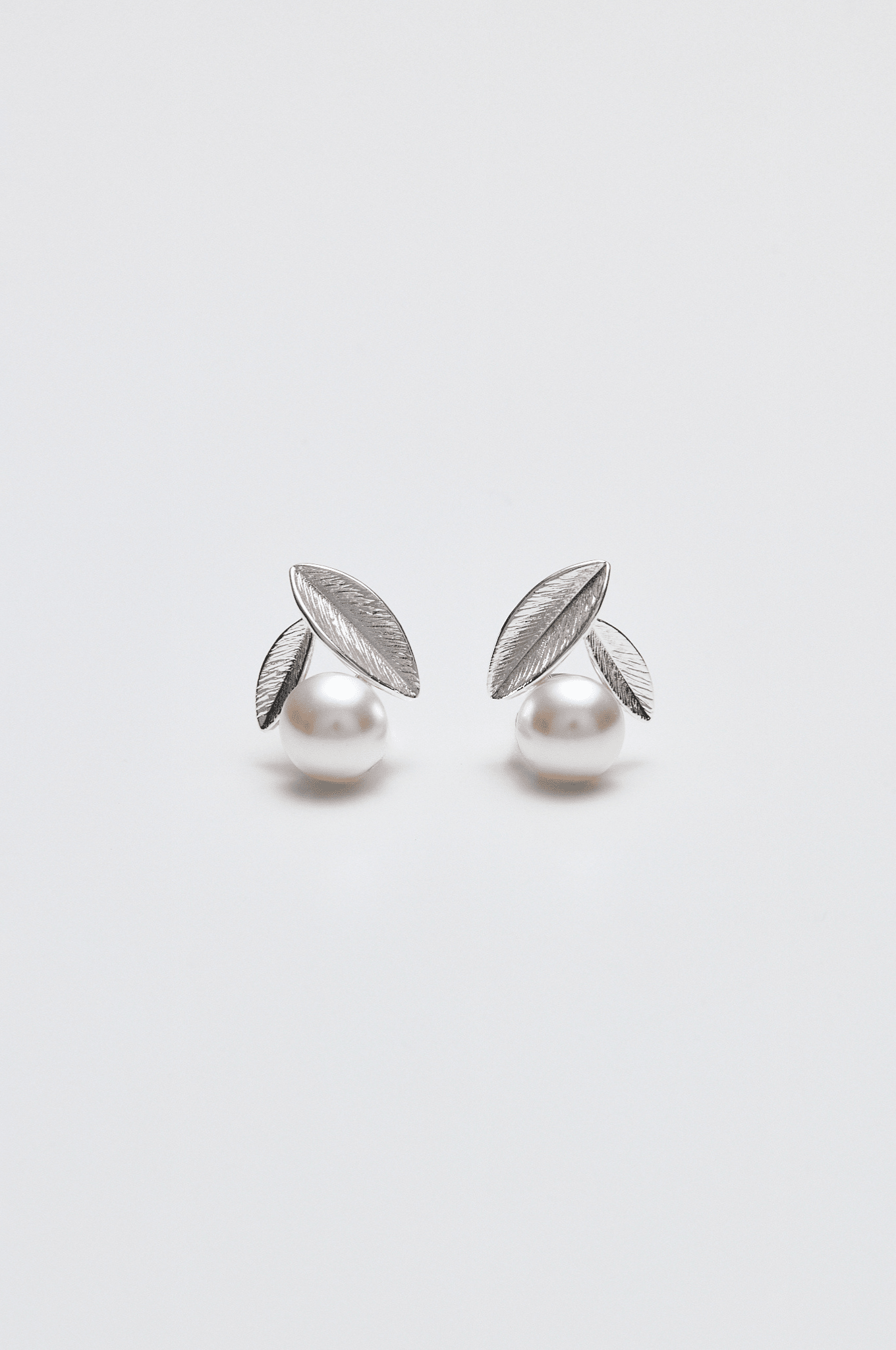 Lara & Ela | Leaves Of Grass Earrings - Lara & Ela