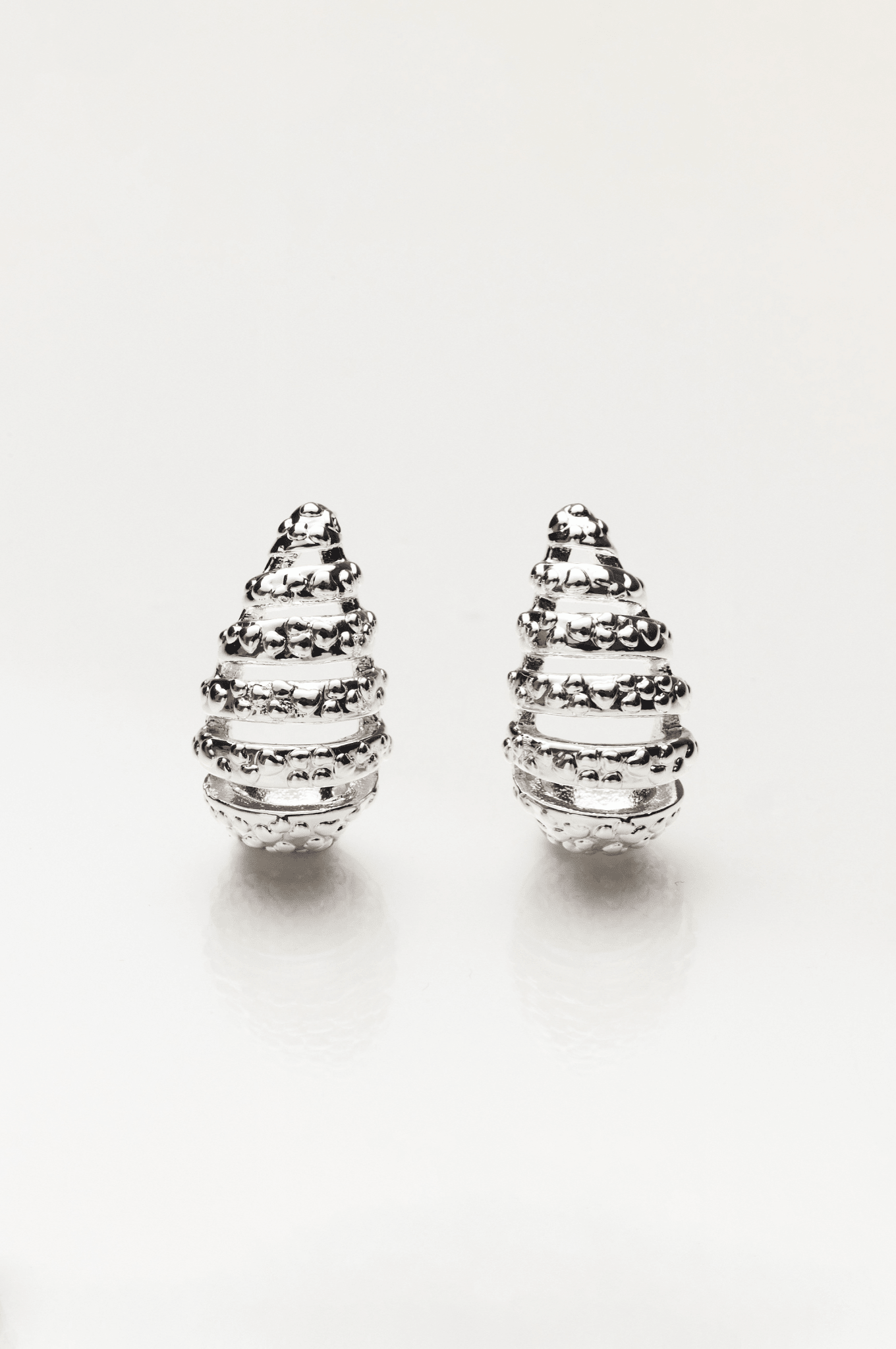 Lara & Ela | Queen B Earrings - Lara & Ela