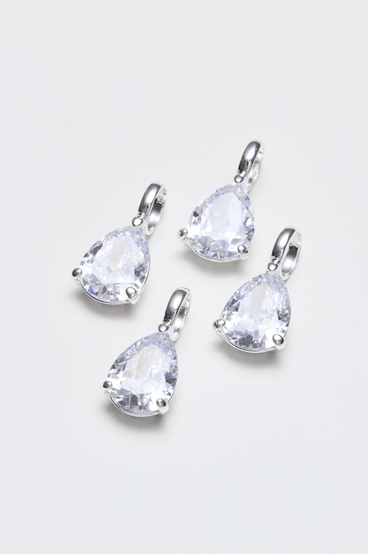 Lara & Ela | Pear Pendant - Lara & Ela