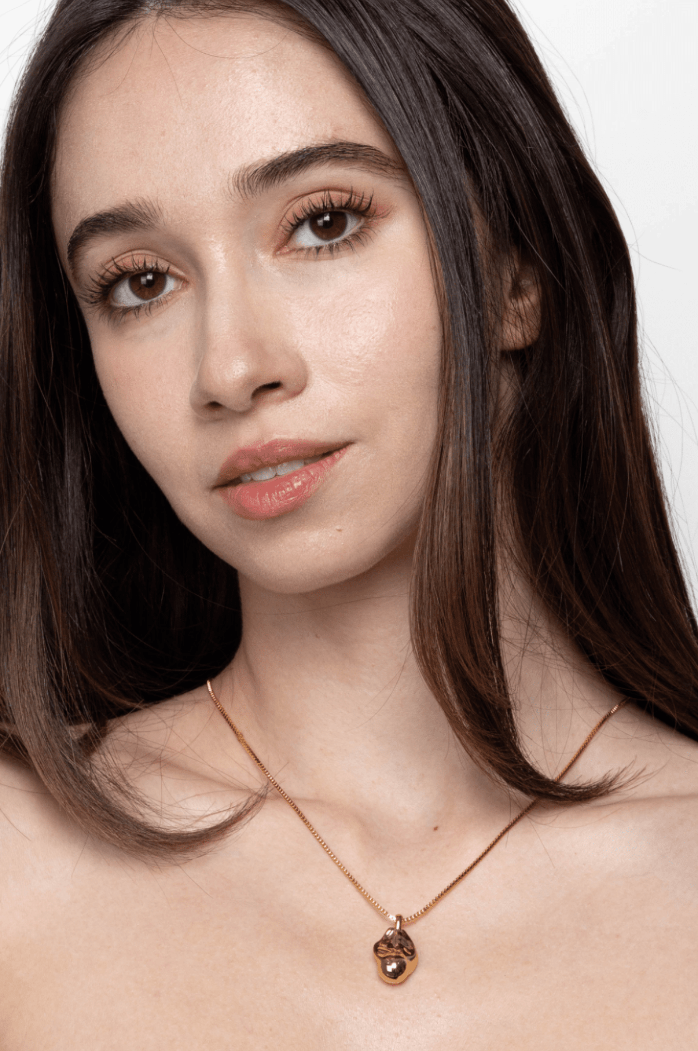 Lara & Ela | The Moon And New York City Necklace - Lara & Ela
