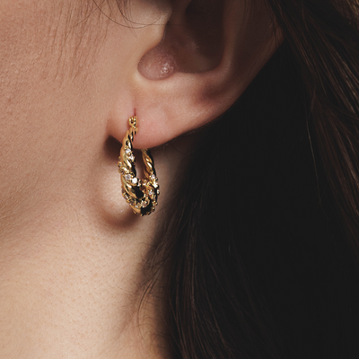 Lara & Ela I Endless Love Gold Earrings