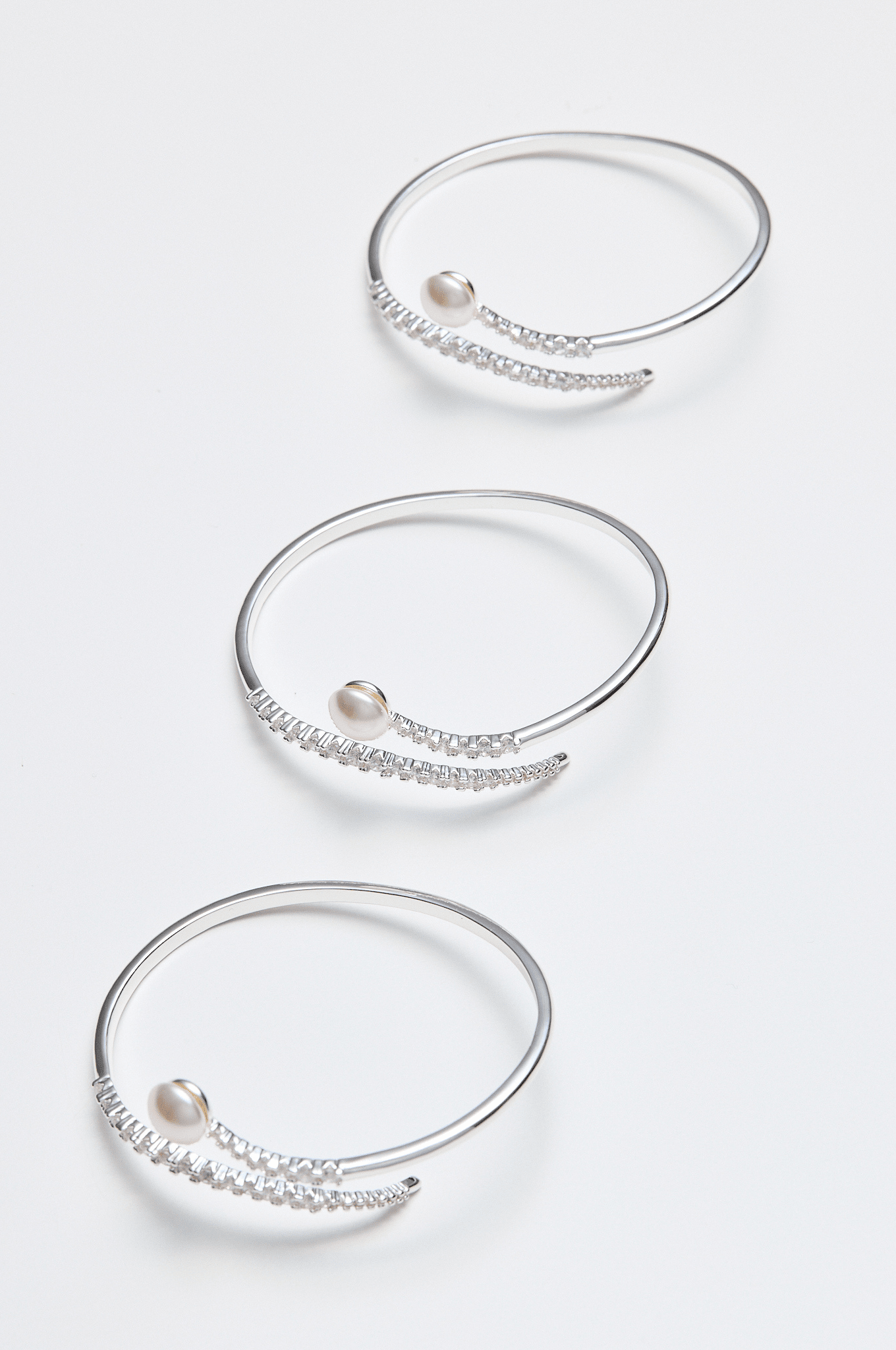 Lara & Ela | Not Basic Bangle - Lara & Ela