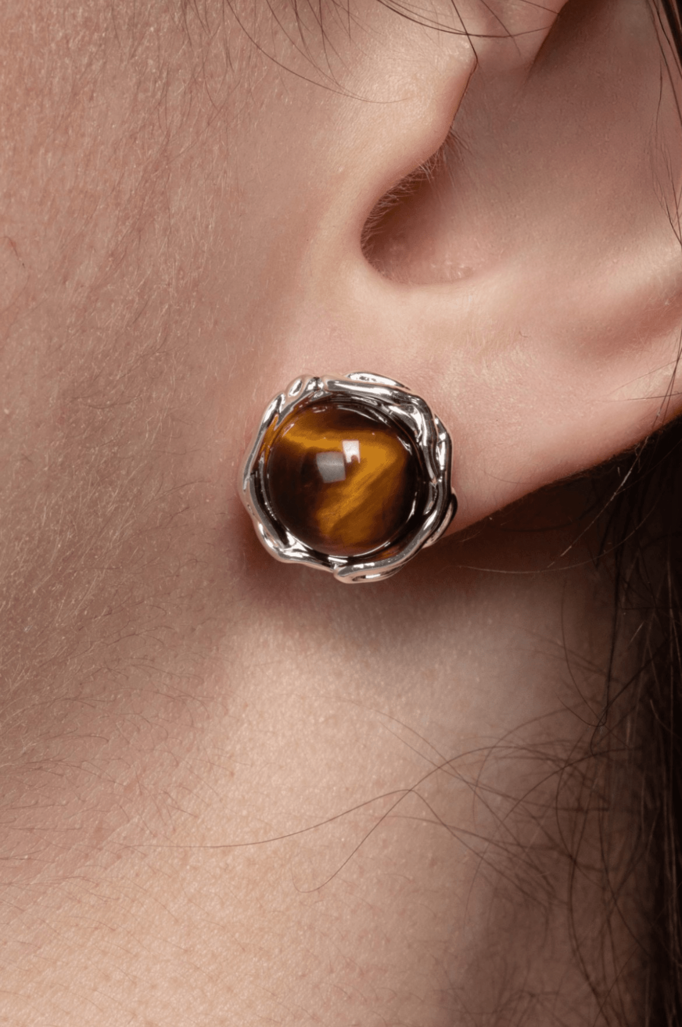 Lara & Ela | Cat And Heath Silver Earrings - Lara & Ela