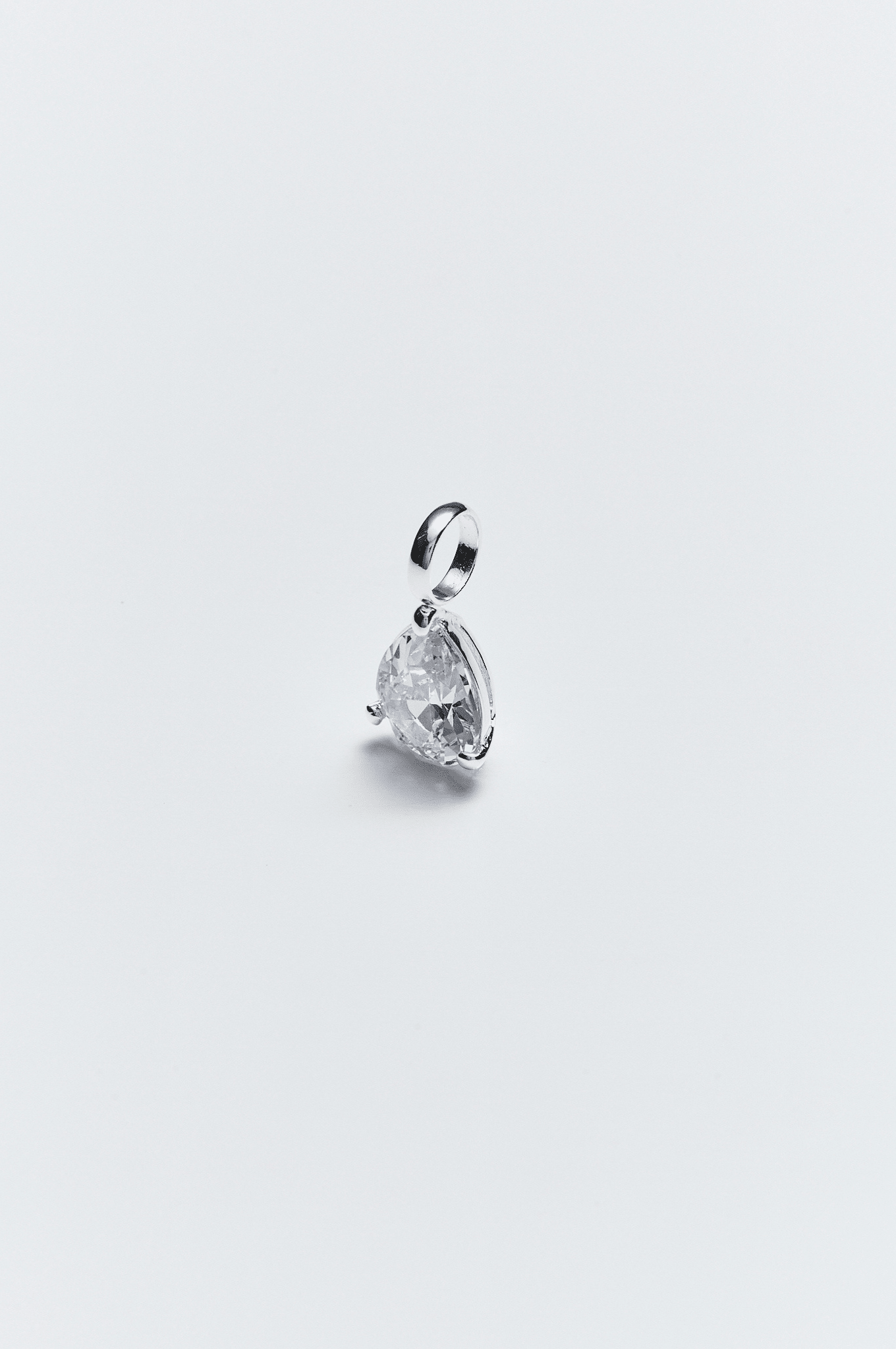 Lara & Ela | Pear Pendant - Lara & Ela