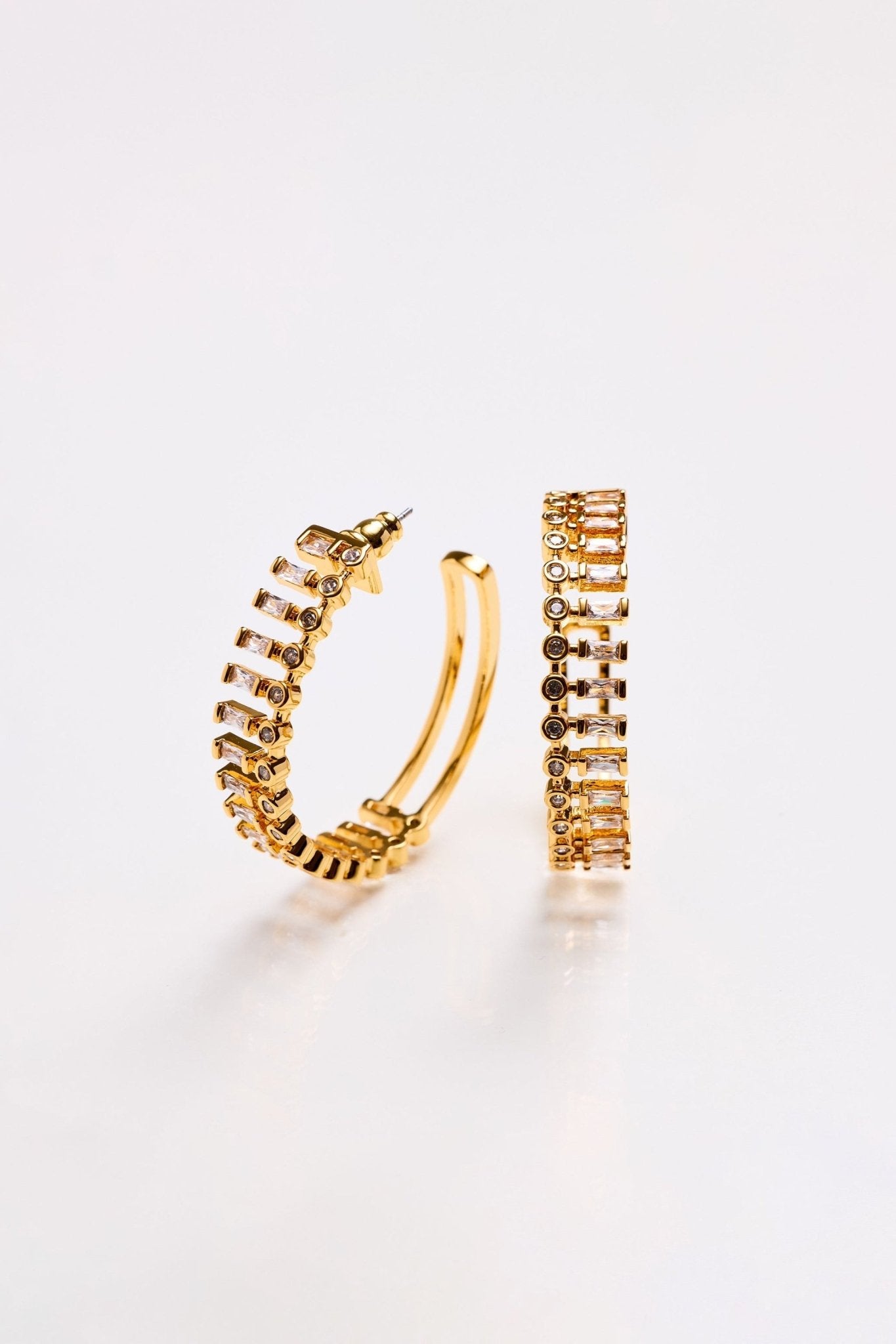 Lara & Ela | Bo Gold Earrings - Lara & Ela